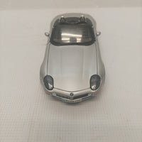 Maisto BMW Z8 1:24 Scale