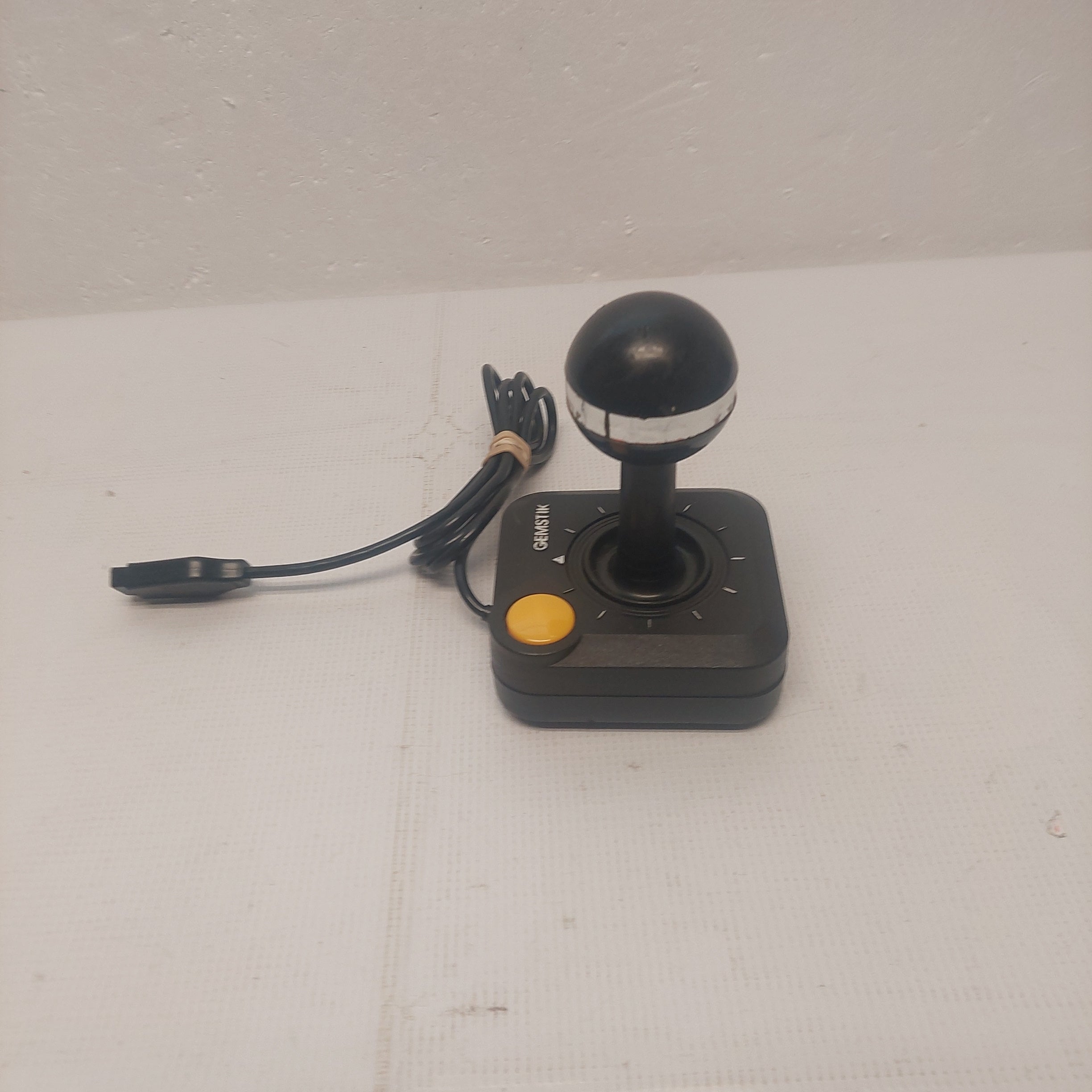 Atari 2600 Gemstik Joystick Controller with Gemgrip