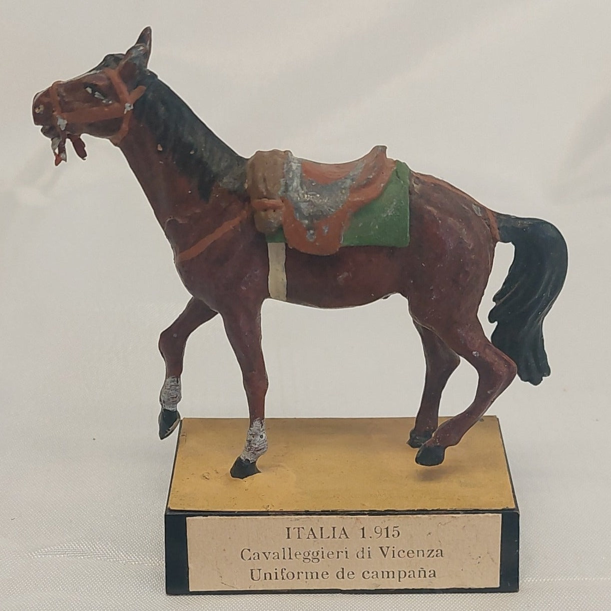 Almirall Italia Cavalleggieri di Vicenza Uniforme de campana