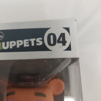 Funko Pop Fozzie Bear 04 The Muppets with Hard Stack Damaged Box