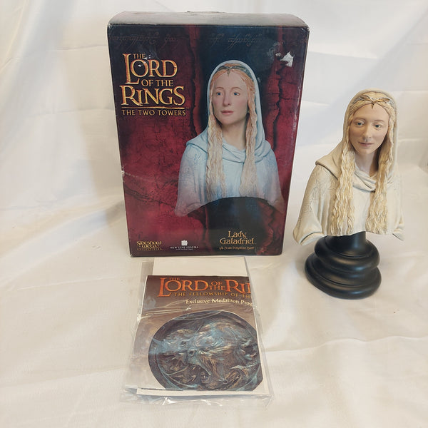 The Lord of the Rings Lady Galadriel 1/4 Scale Polystone Bust