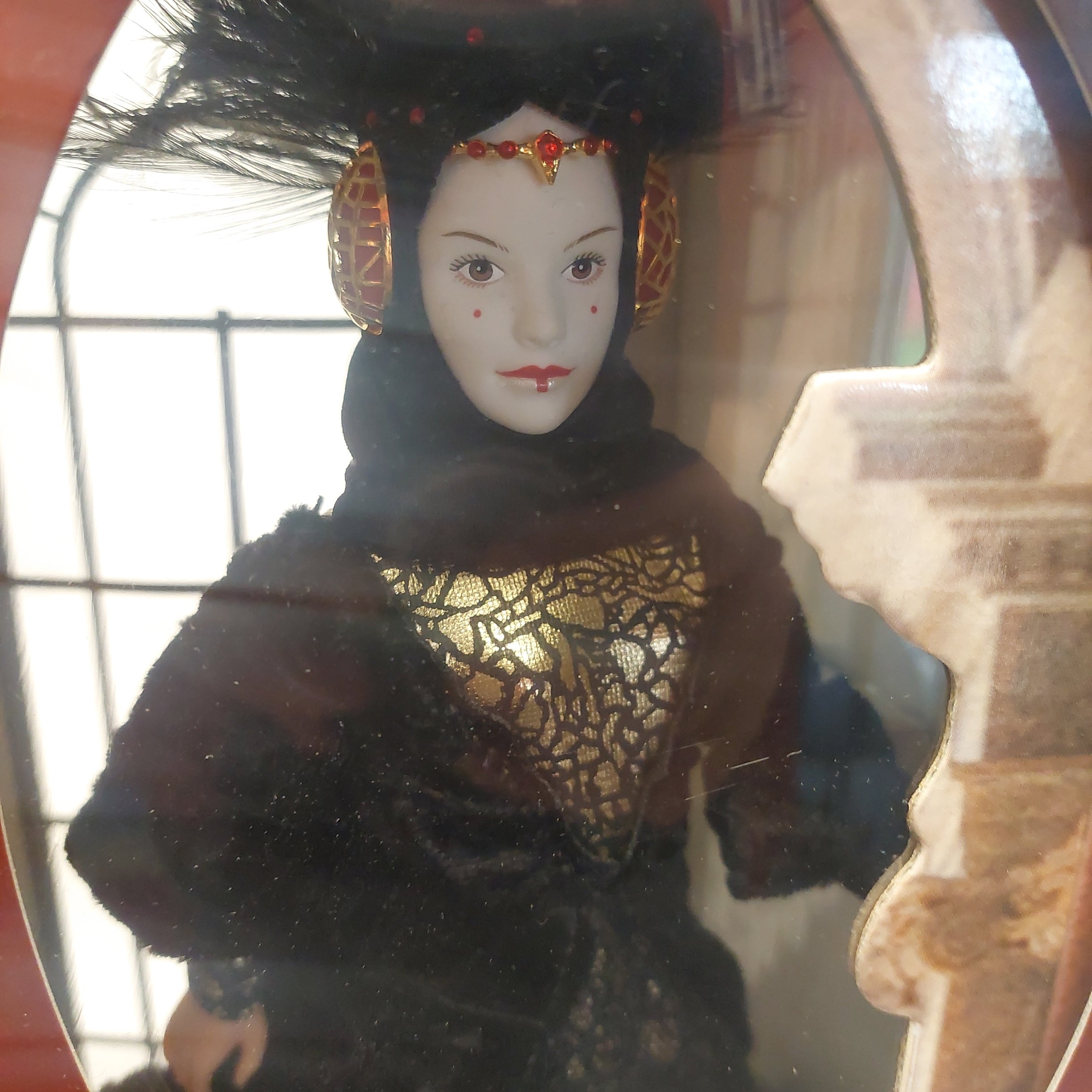Star Wars Episode I Queen Amidala Black Travel Gown 1999 Portrait Edition