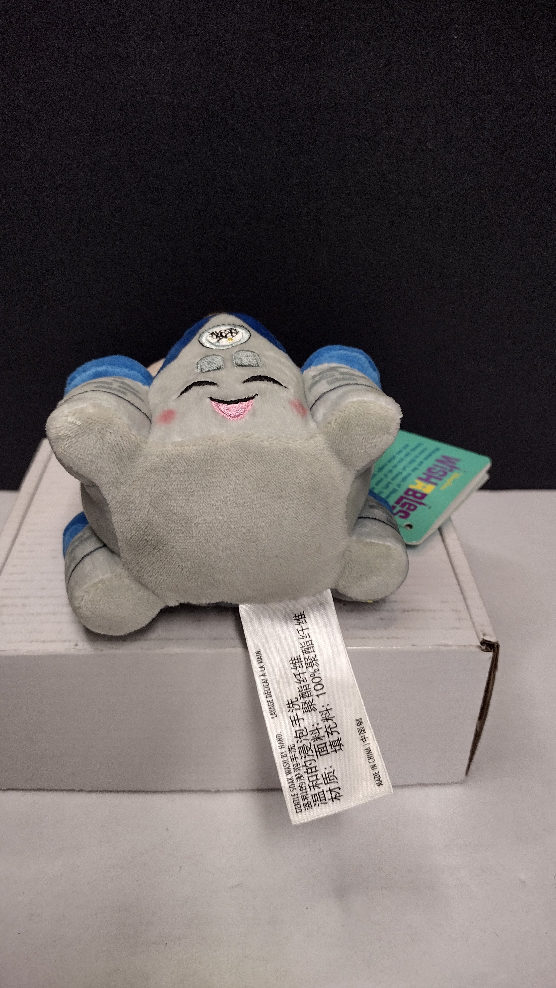 Disney Parks Wishables: Cinderella Castle Micro Plush – Disney Park Icons Series (With Hang Tag)