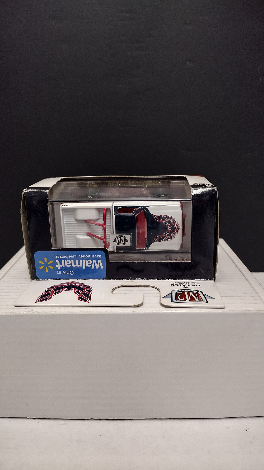 2021 M2 Machines Auto-Trucks 1976 GMC Sierra Grande 15 1:64 4x4 (New in Blister - Walmart Exclusive)