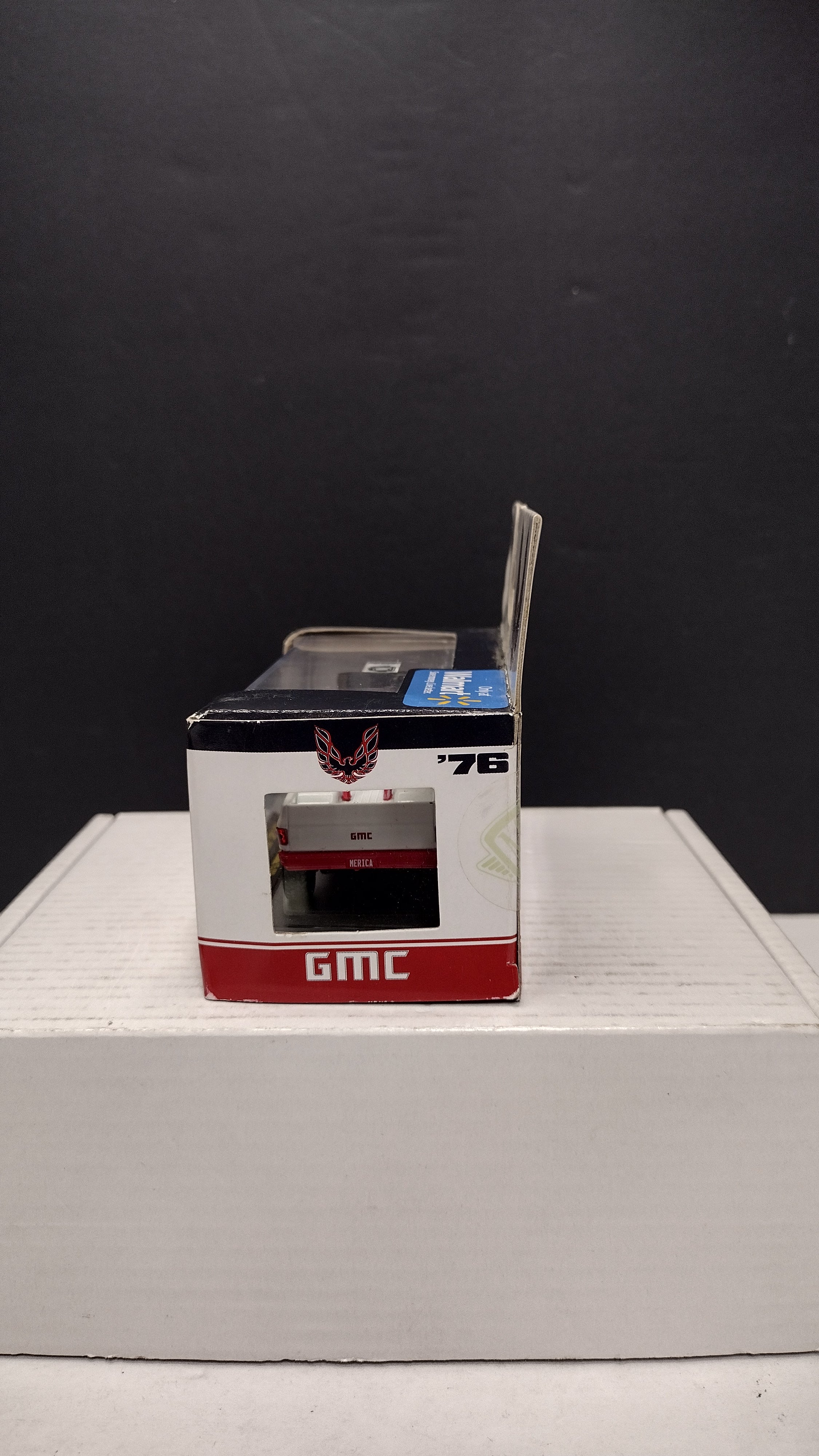 2021 M2 Machines Auto-Trucks 1976 GMC Sierra Grande 15 1:64 4x4 (New in Blister - Walmart Exclusive)