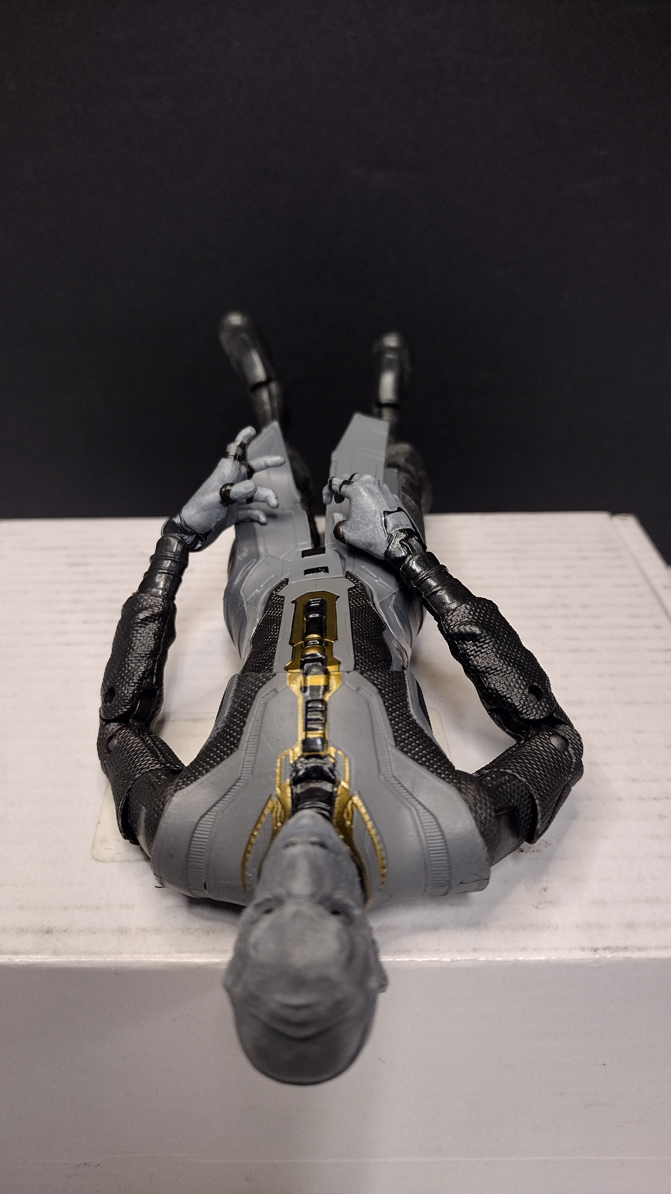 Hasbro Marvel Legends Avengers: Endgame Ebony Maw Action Figure (6-Inch Scale - Loose, Great Condition)