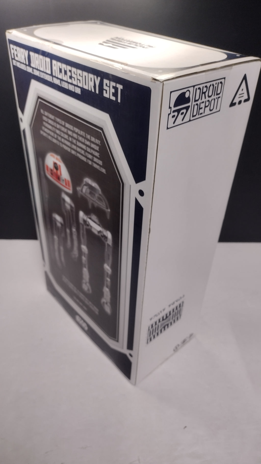 Modern Star Wars Galaxy's Edge Droid Depot Ferry Droid Accessory Set (Factory Sealed in Box)