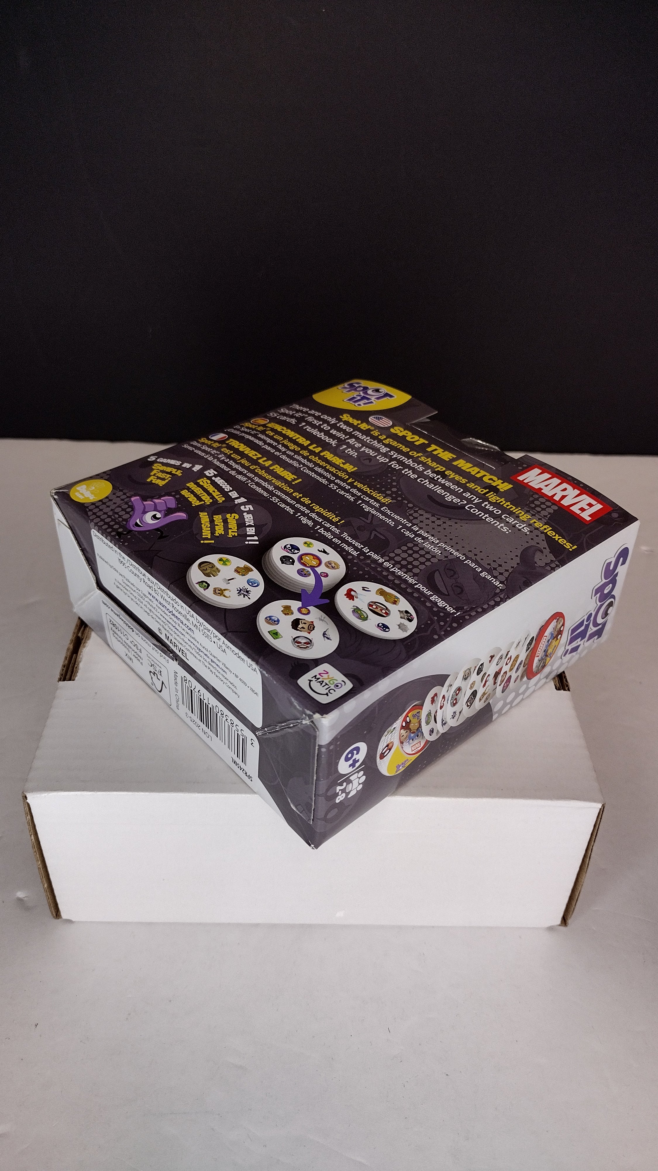 Spot It! Marvel Emoji (Eco Sleeve Edition) Board Game