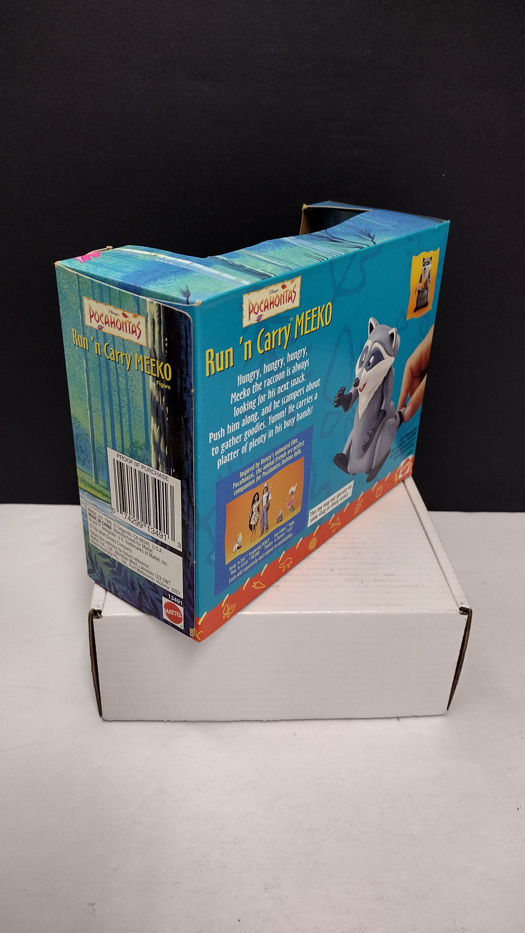 Vintage 1995 Mattel Disney’s Pocahontas: "Run 'n Carry" Meeko Action Figure – Brand New / Factory Sealed (Slight Card Bowing)