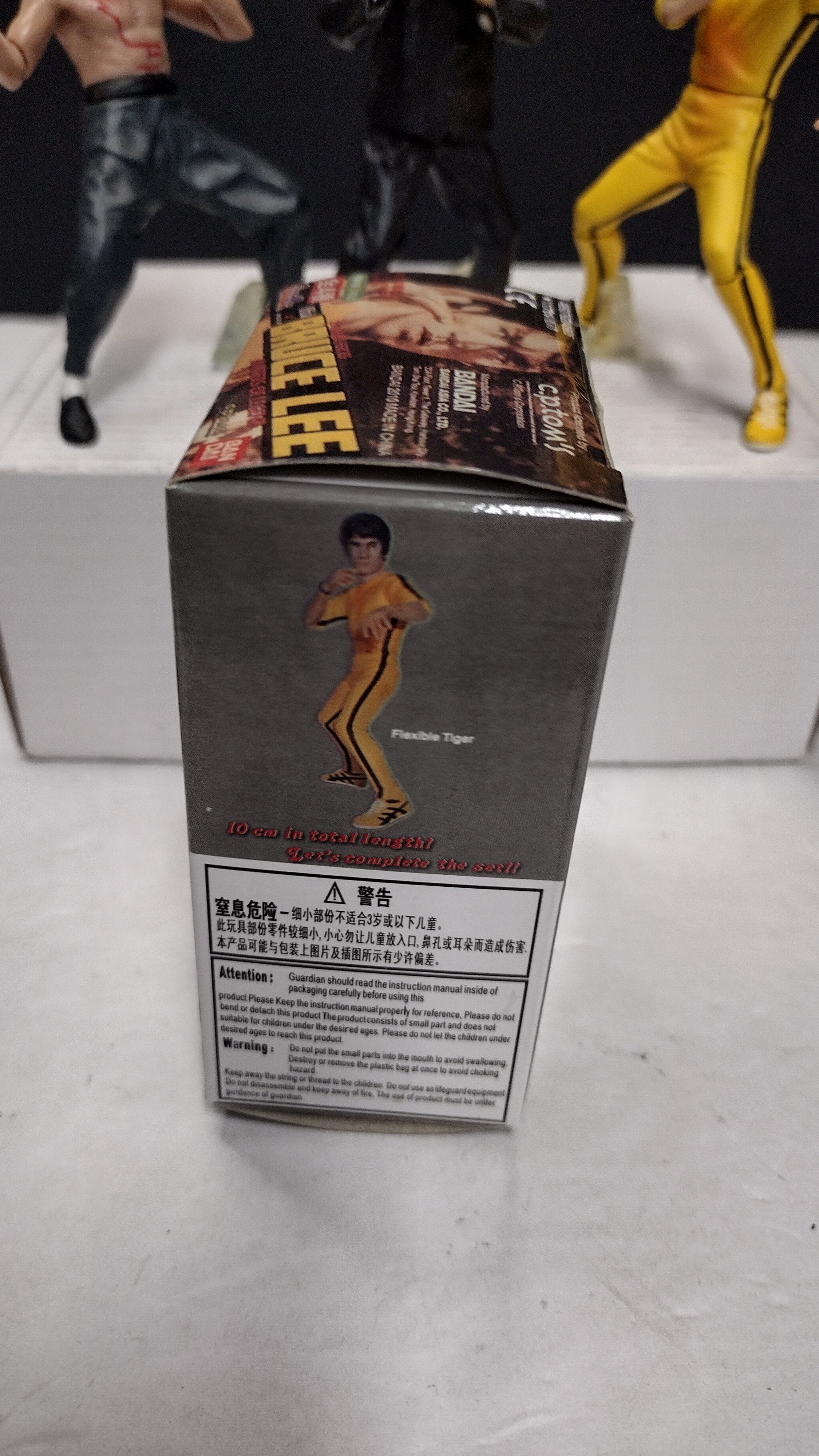 Bandai Kung Fu Masters of Legend Bruce Lee Figure Set of 4 (C. P. Tom / Official License - Loose w/ 1 Box, Missing Flying Kick Stand)