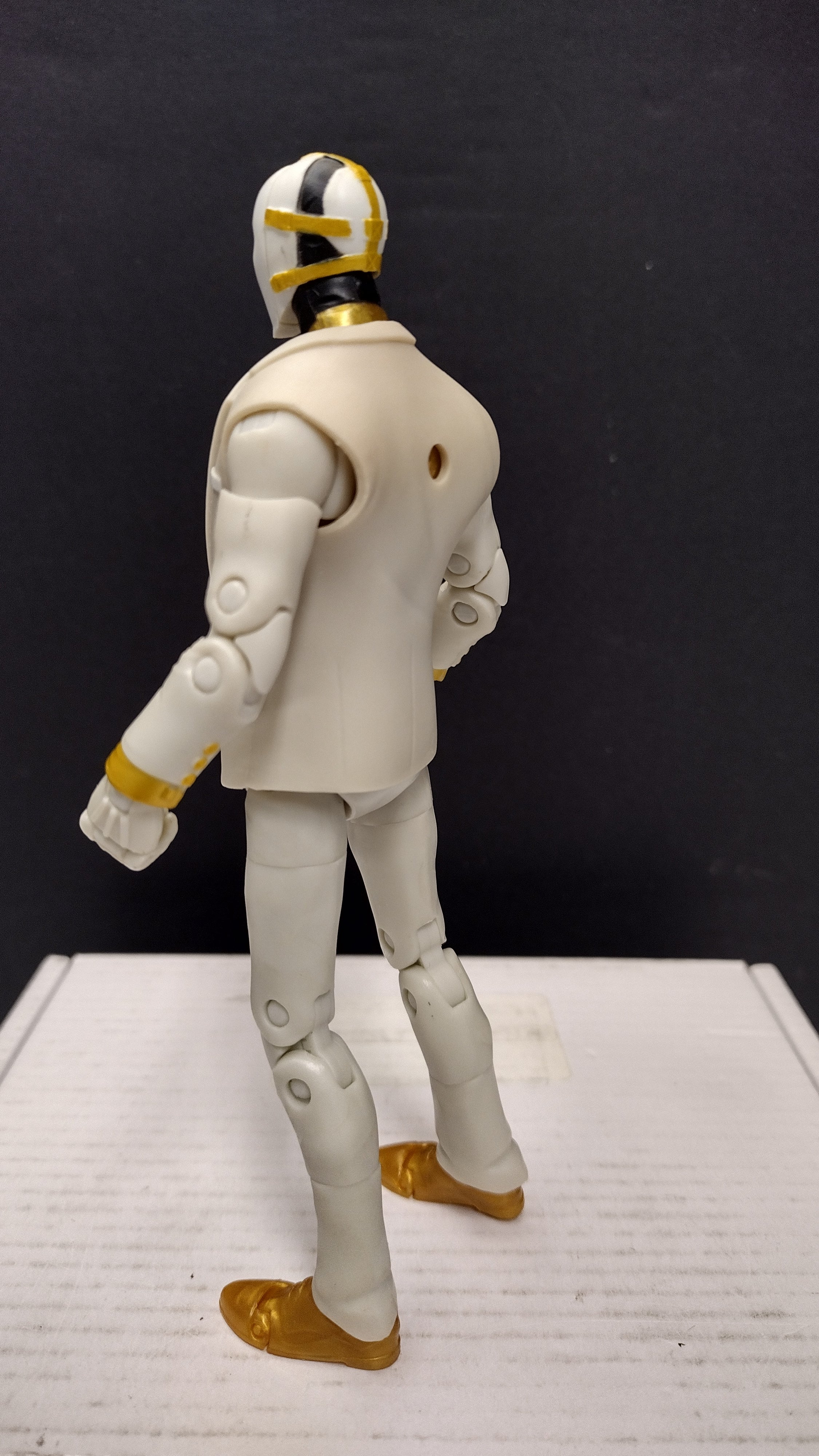 2019 Jazwares Fortnite Legendary Series 6" Double Agent Wildcard Figure (Loose)