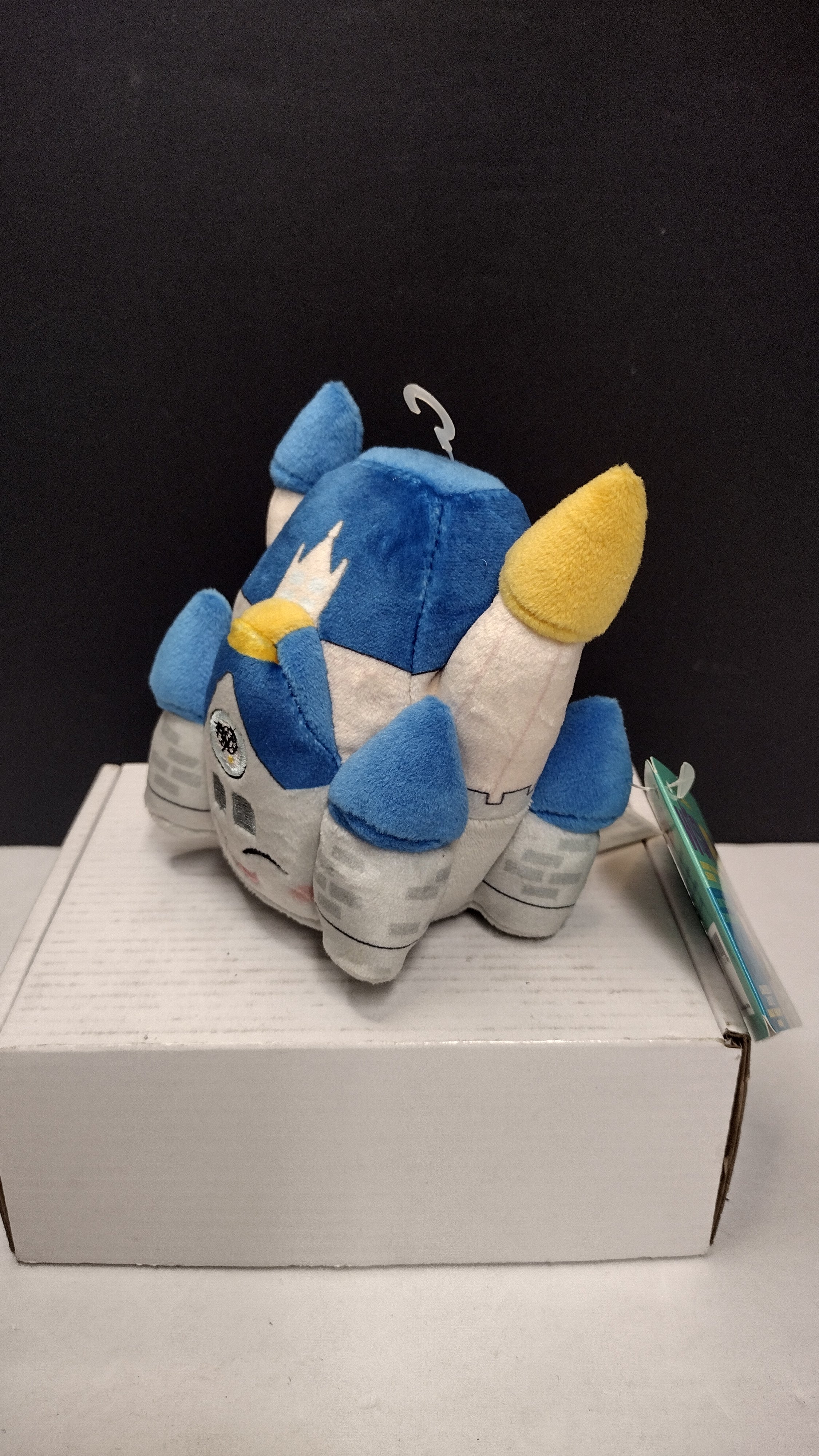 Disney Parks Wishables: Cinderella Castle Micro Plush – Disney Park Icons Series (With Hang Tag)