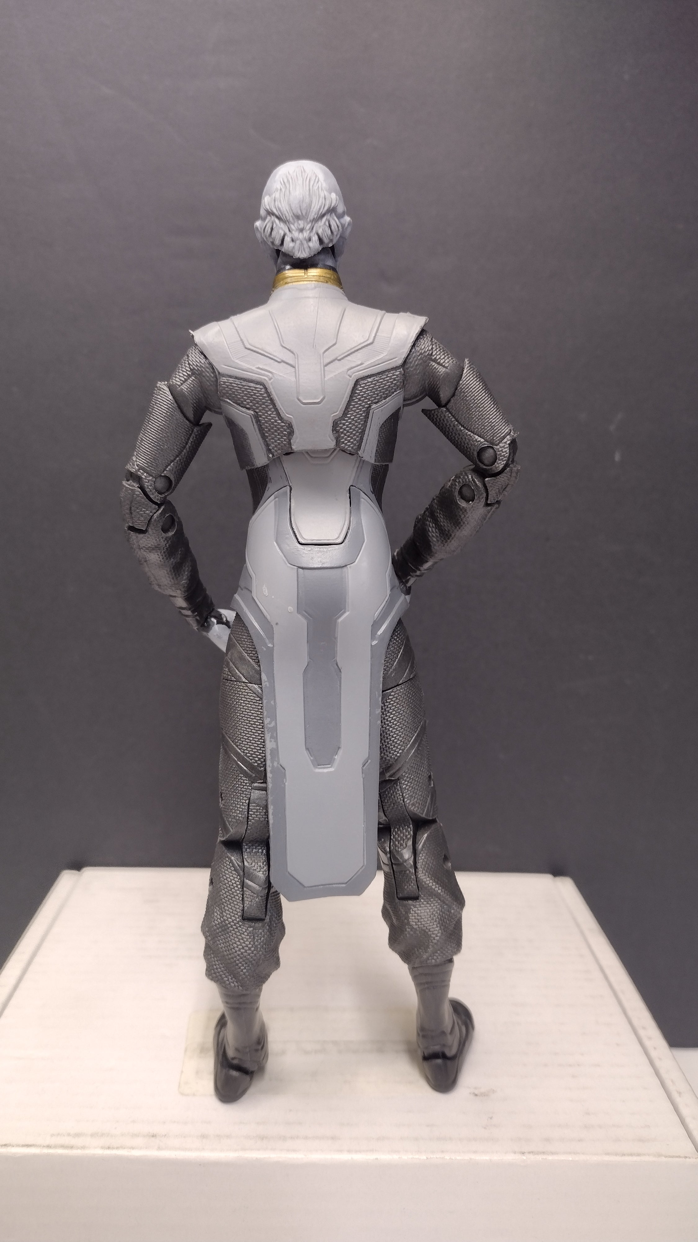 Hasbro Marvel Legends Avengers: Endgame Ebony Maw Action Figure (6-Inch Scale - Loose, Great Condition)