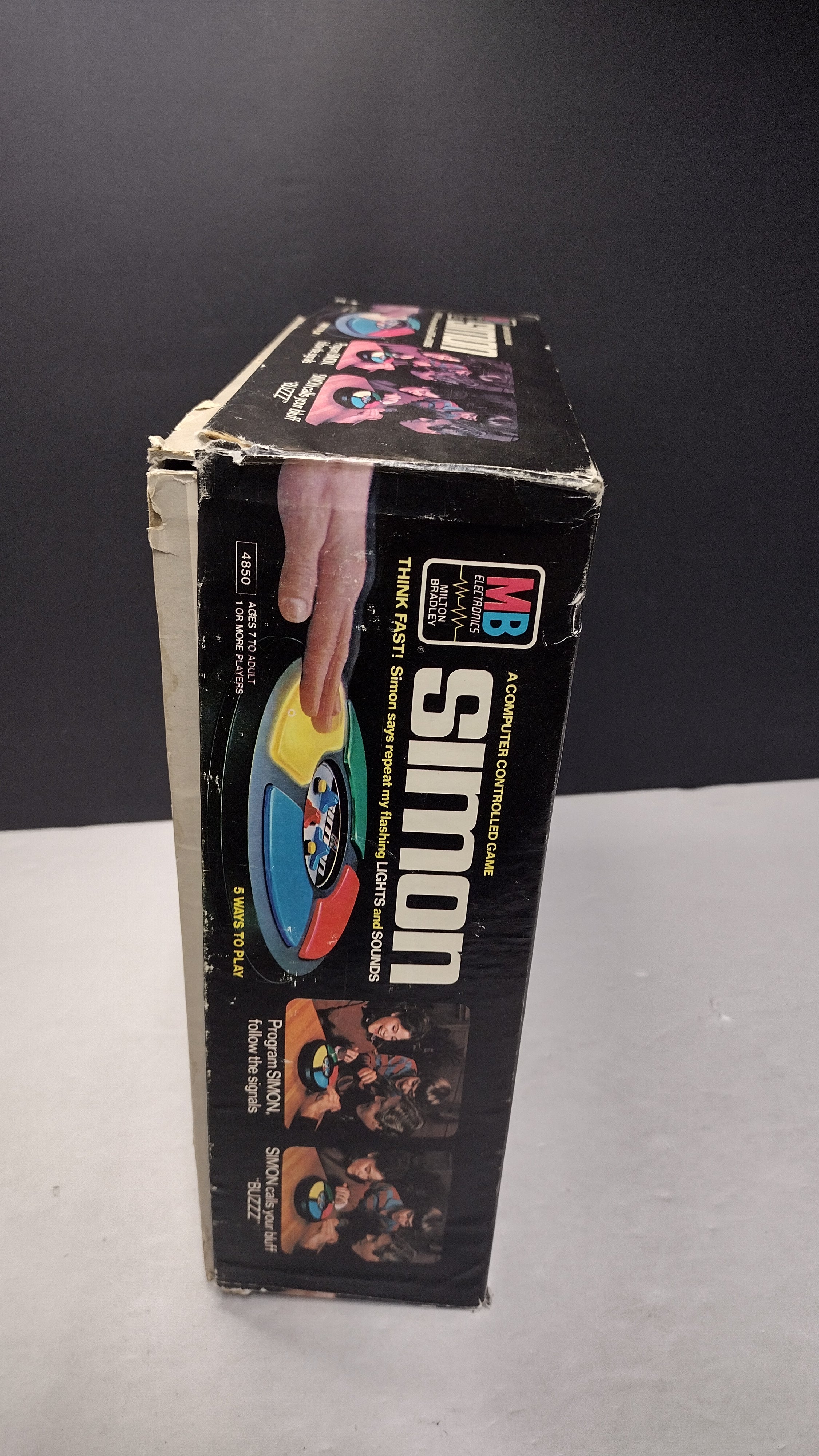 Vintage 1978 Milton Bradley Simon Electronic Memory Game (Complete with Box - Tested & Working)