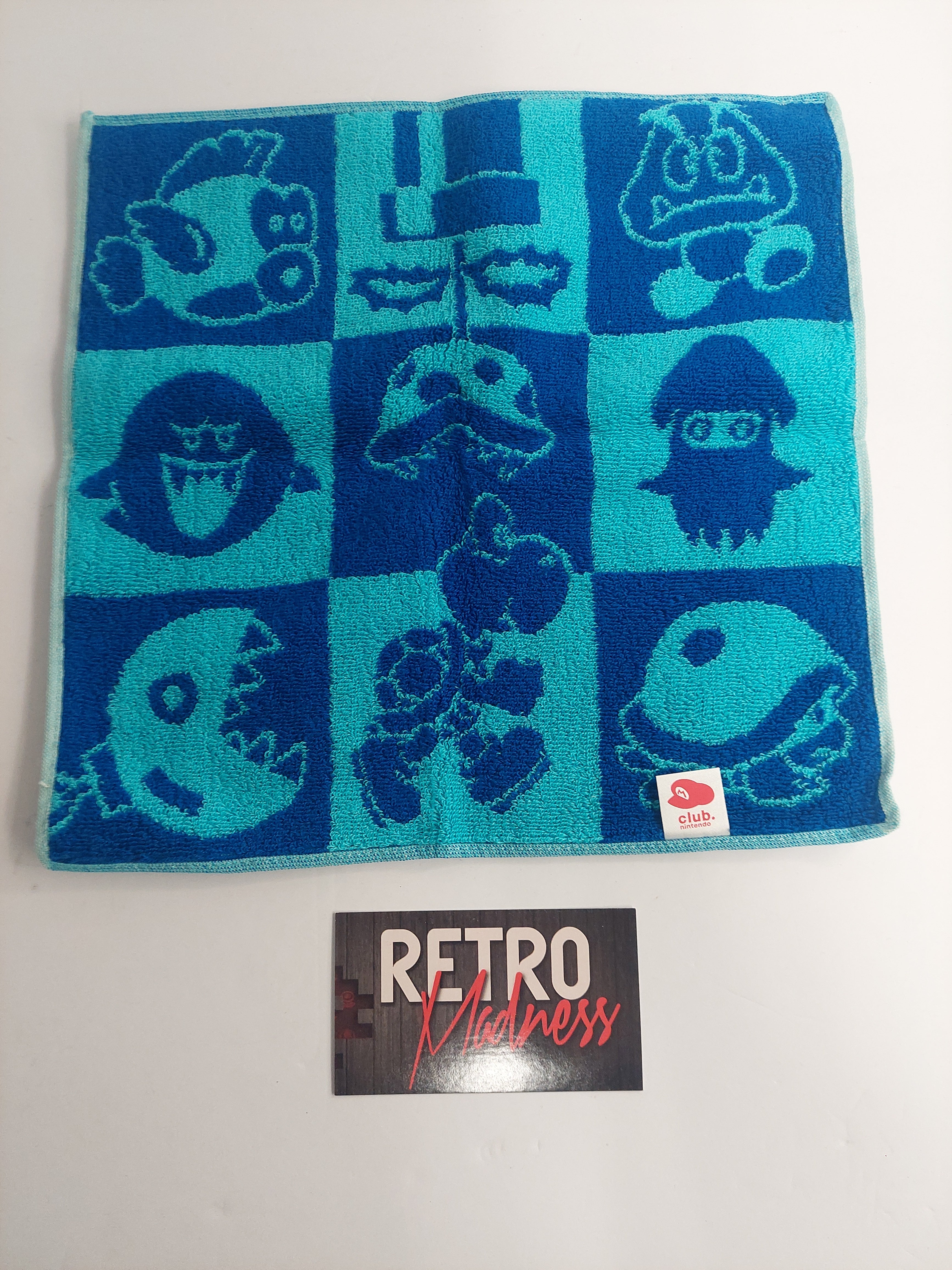 Nintendo Club Super Mario Bros. 9.5" x 10" Hand Towel