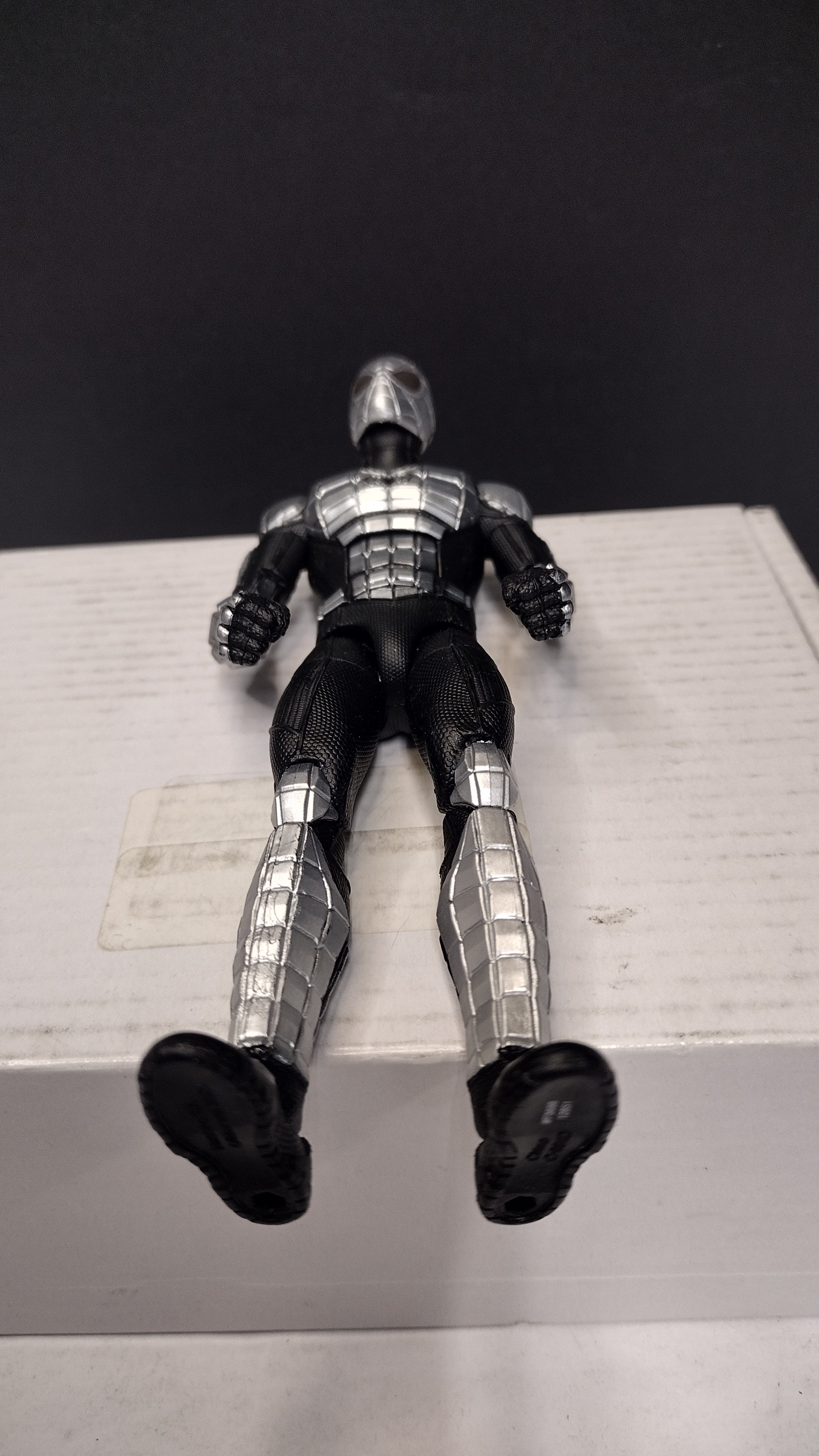 Hasbro Marvel Legends Retro Cardback Spider-Armor MK I Action Figure (6-Inch Scale - Loose, Great Condition)