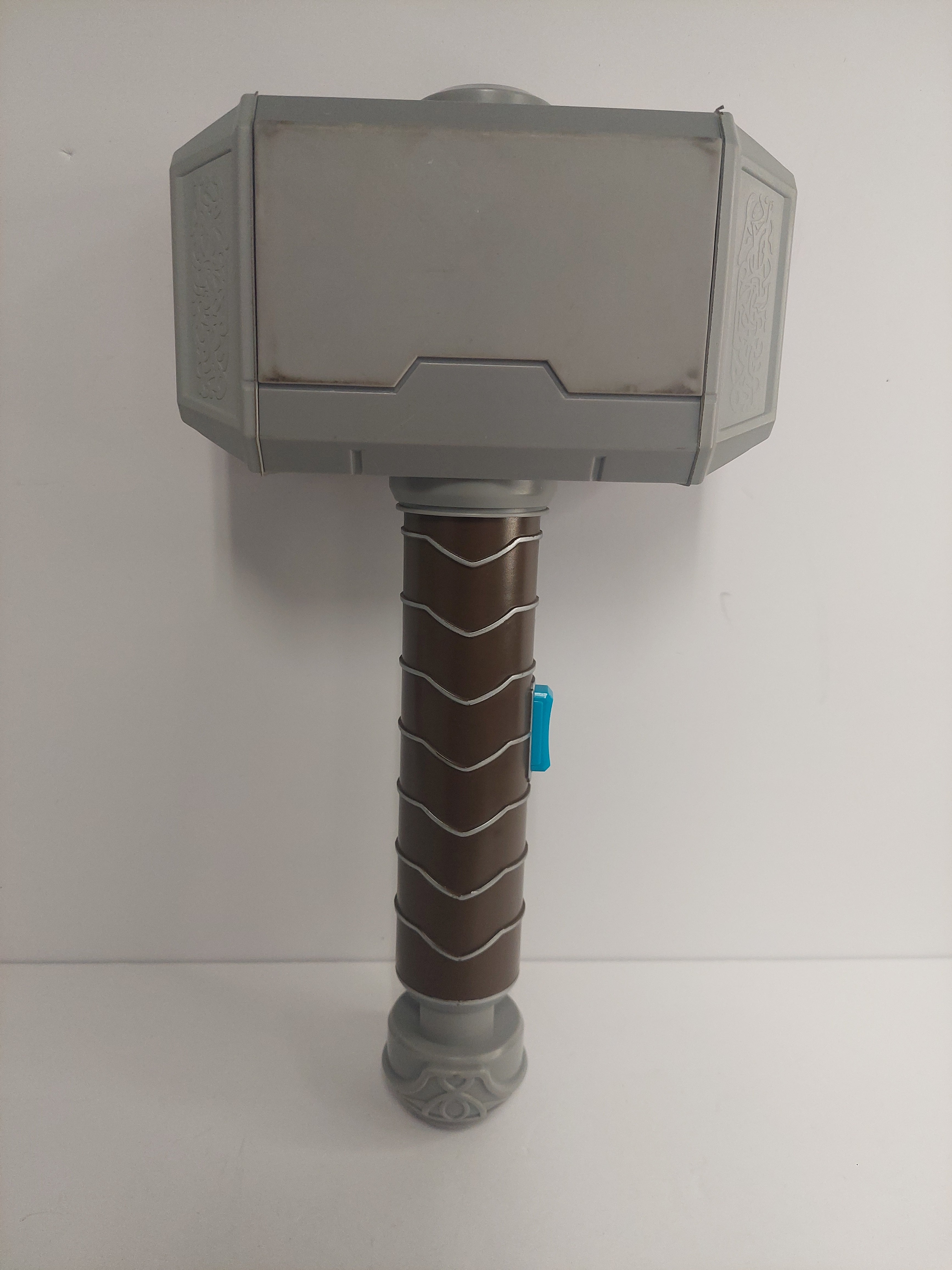 Nerf Power Moves Marvel Avengers Thor Hammer Strike Dart Launching Toy