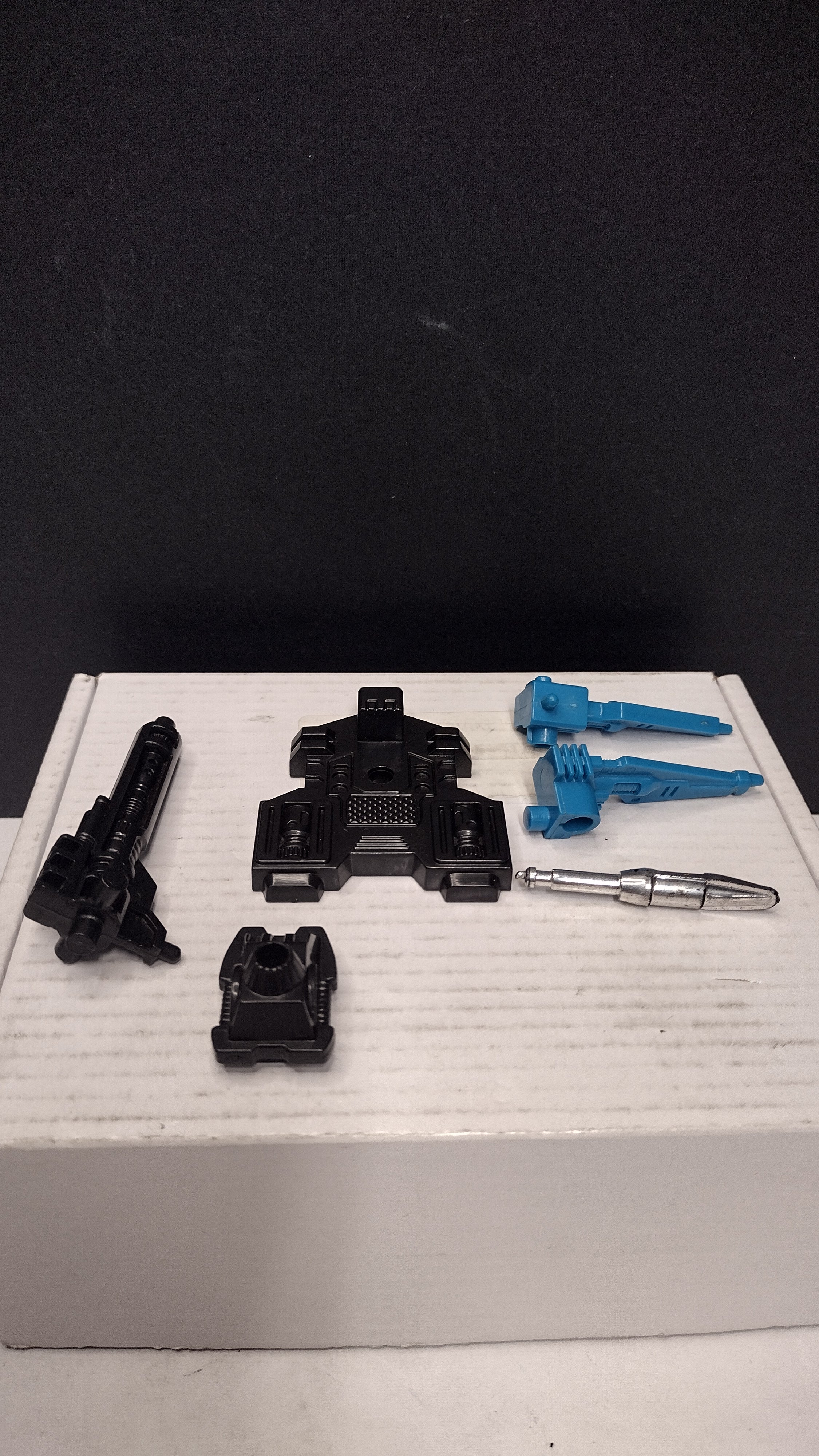 Vintage 1988 Hasbro G1 Transformers Piranacon Parts Lot w/ 1984 G1 Jazz Missile (Loose Original G1)