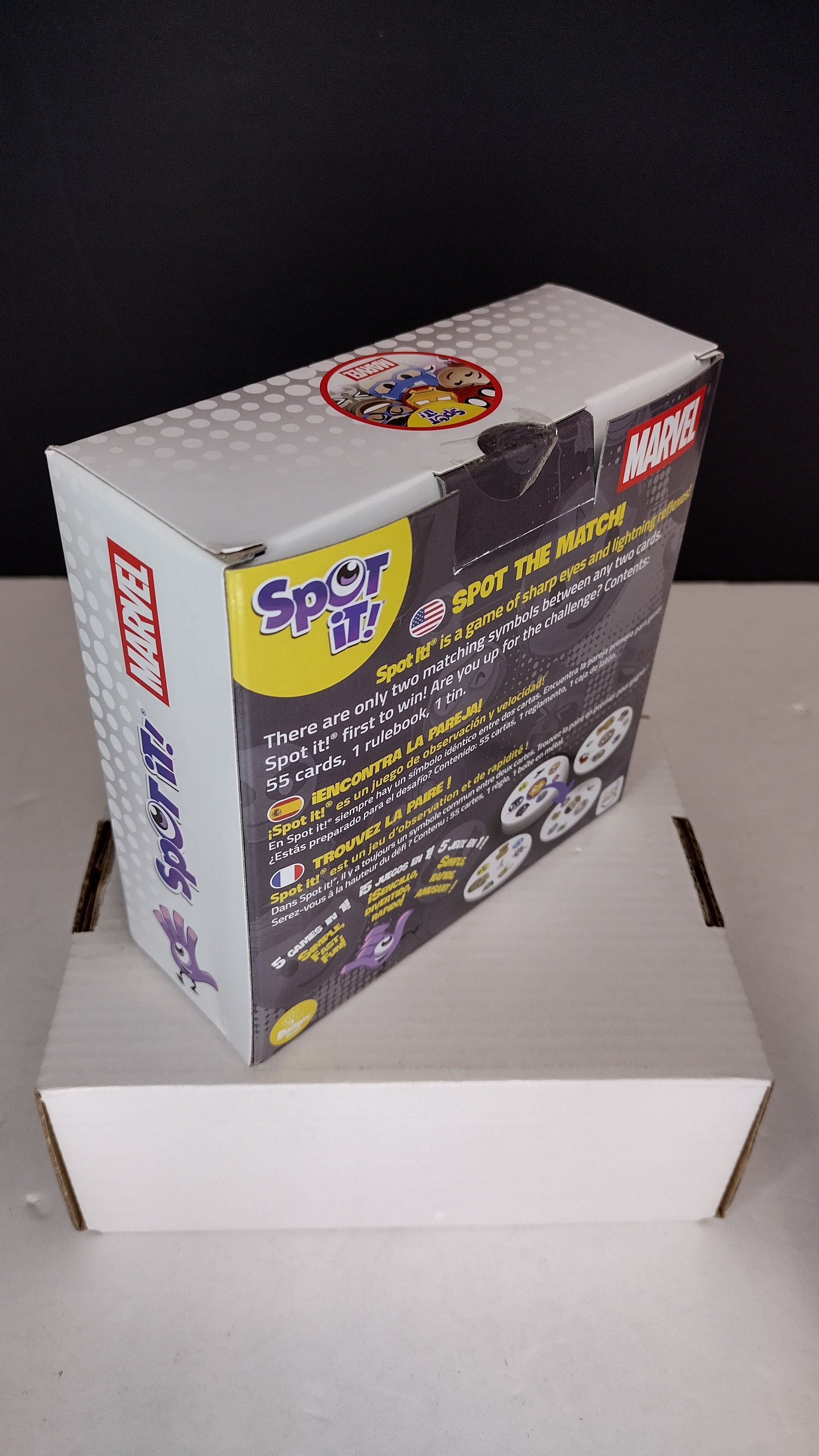 Spot It! Marvel Emoji (Eco Sleeve Edition) Board Game