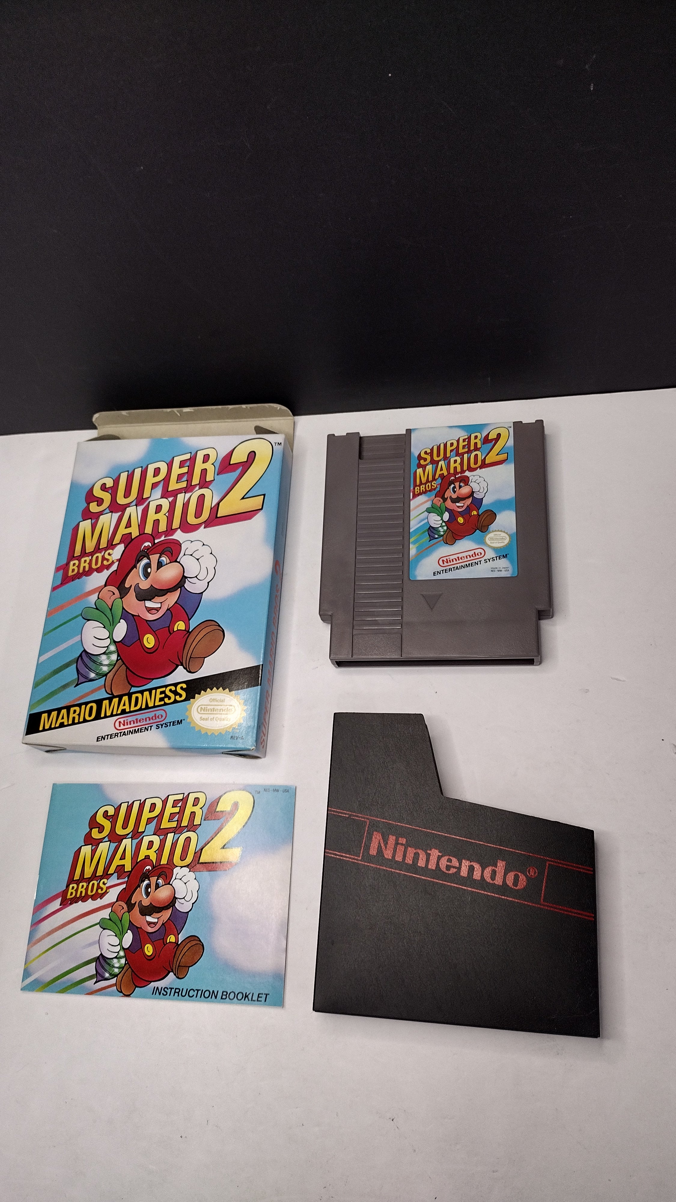 Vintage 1988 Nintendo NES Super Mario Bros. 2 (CIB - Missing Styrofoam)