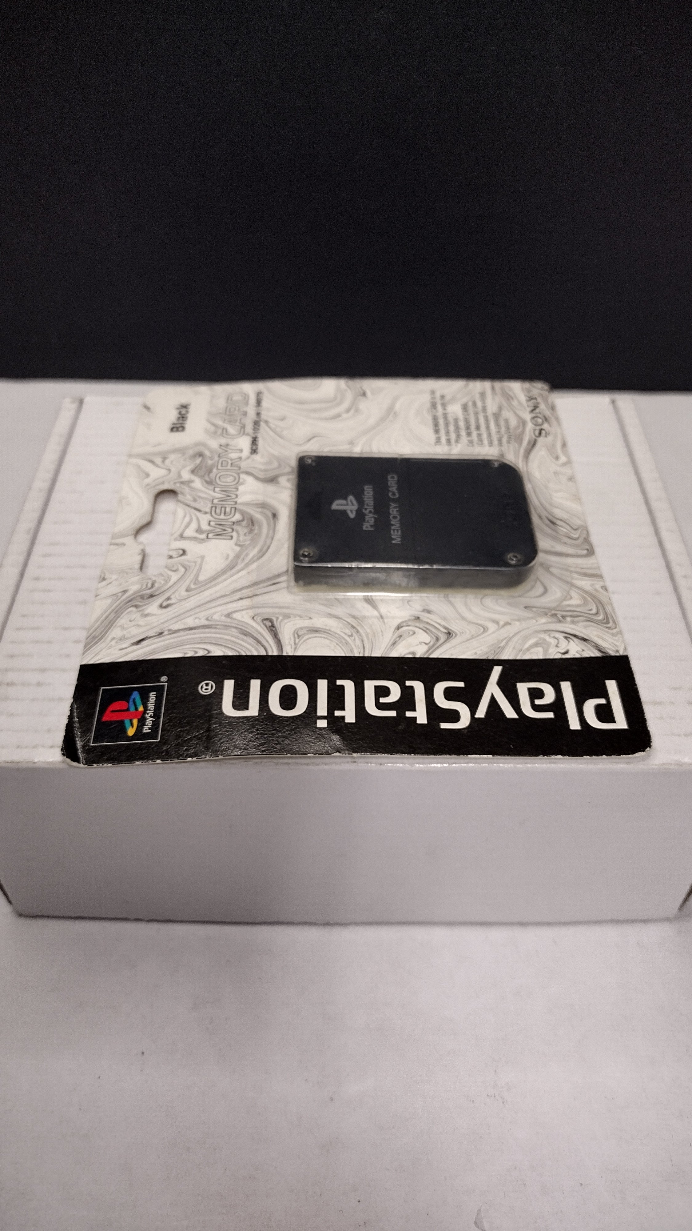Official Sony PlayStation 1 Memory Card - Black (Model SCPH-1020 / 94079 - Brand New & Factory Sealed)