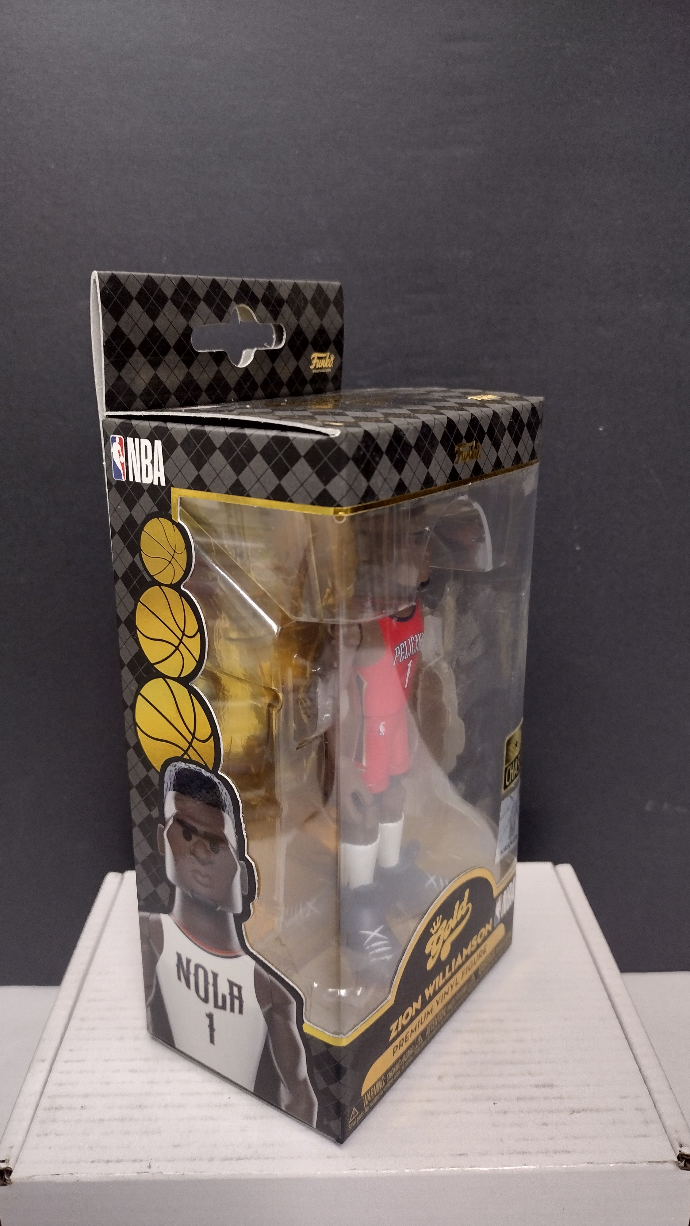 Funko GOLD Zion Williamson New Orleans Pelicans CHASE Variant Premium Vinyl Figure NIB
