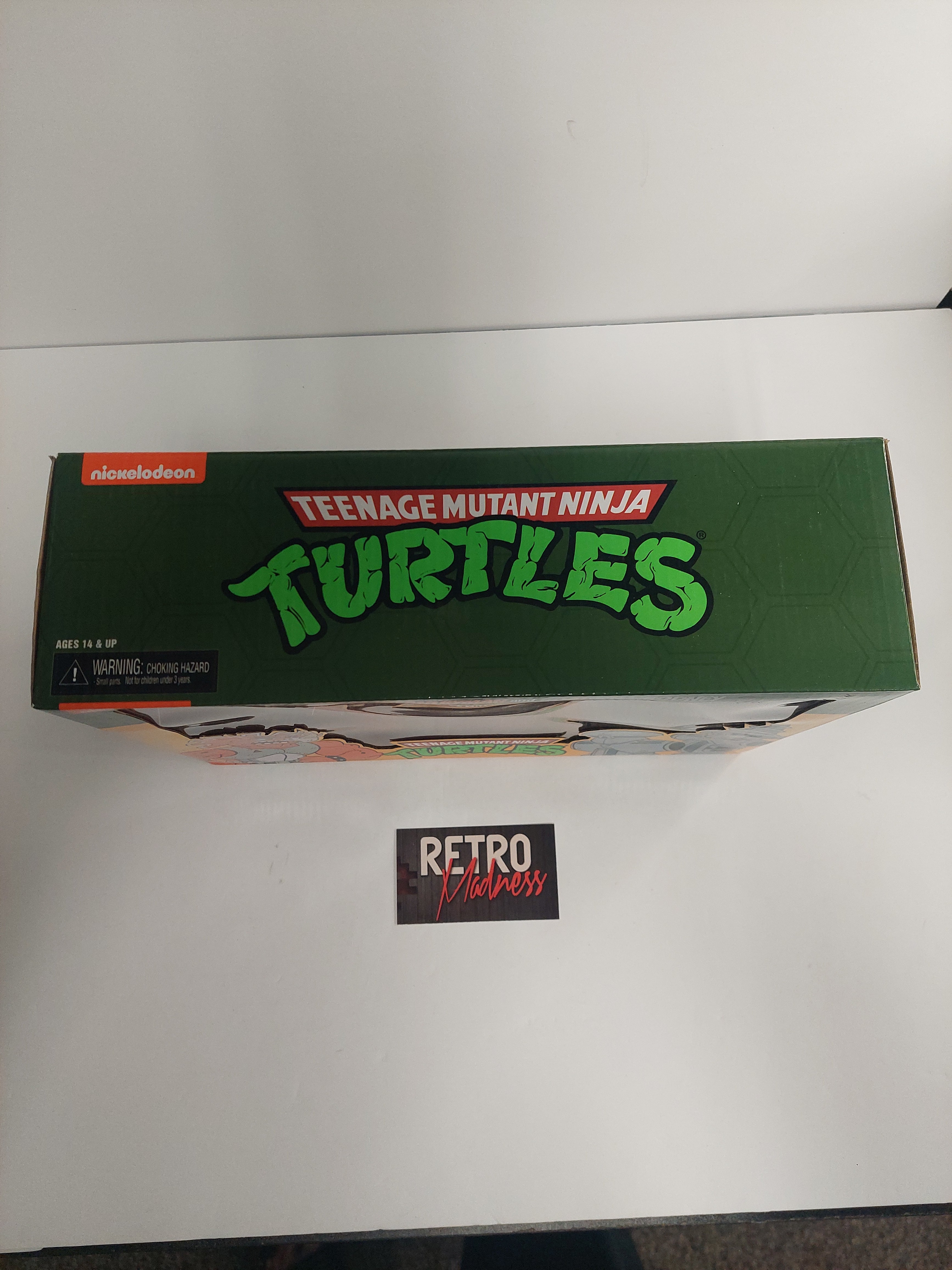 NECA Teenage Mutant Ninja Turtles Triceraton Infantryman & Roadkill Rodney