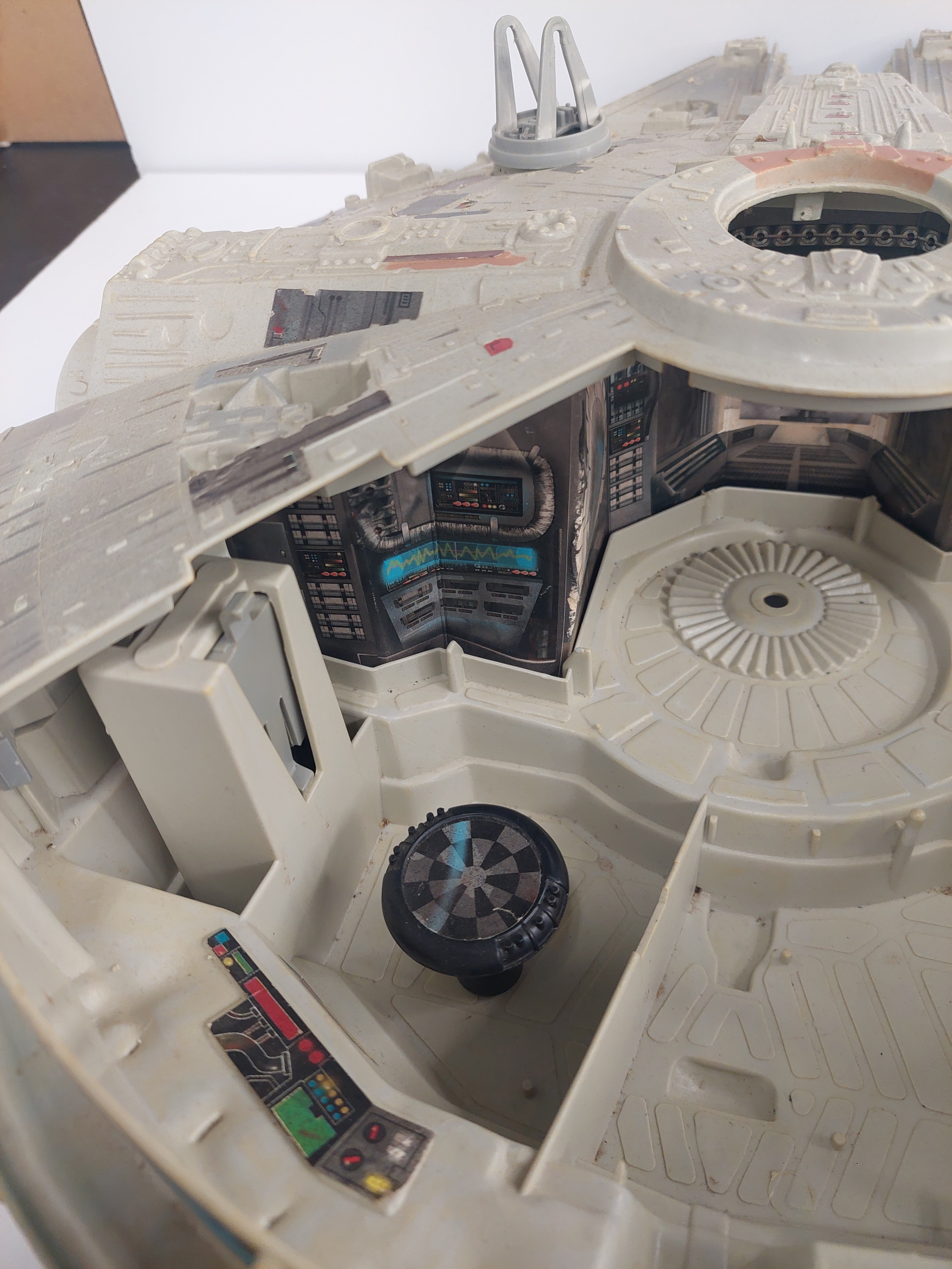 Vintage 1995 Tonka Star Wars Millennium Falcon Incomplete for Parts