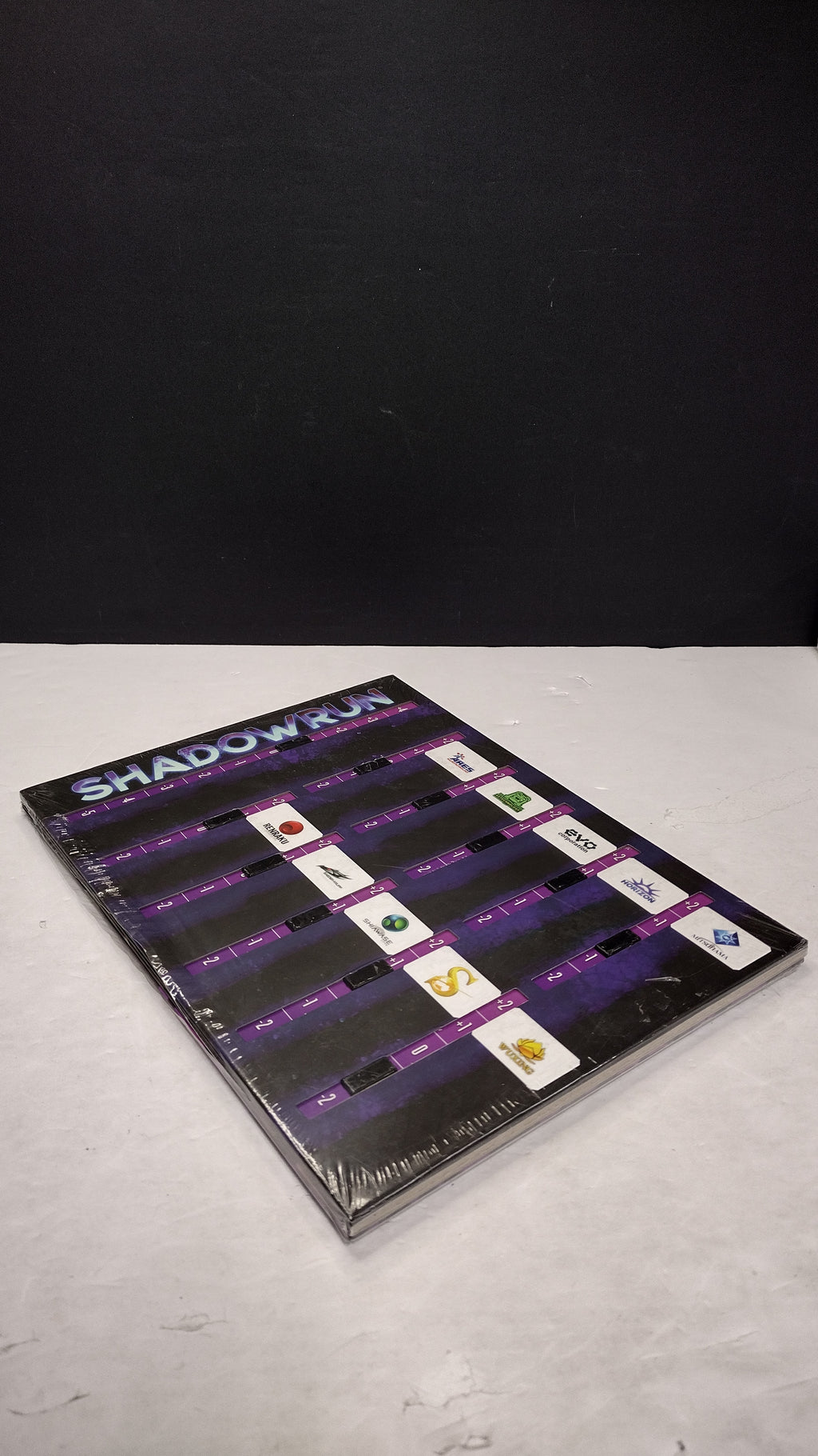 Shadowrun RPG (6th Edition) - Gamemaster Screen. Catalyst Game Labs  New, Sealed
