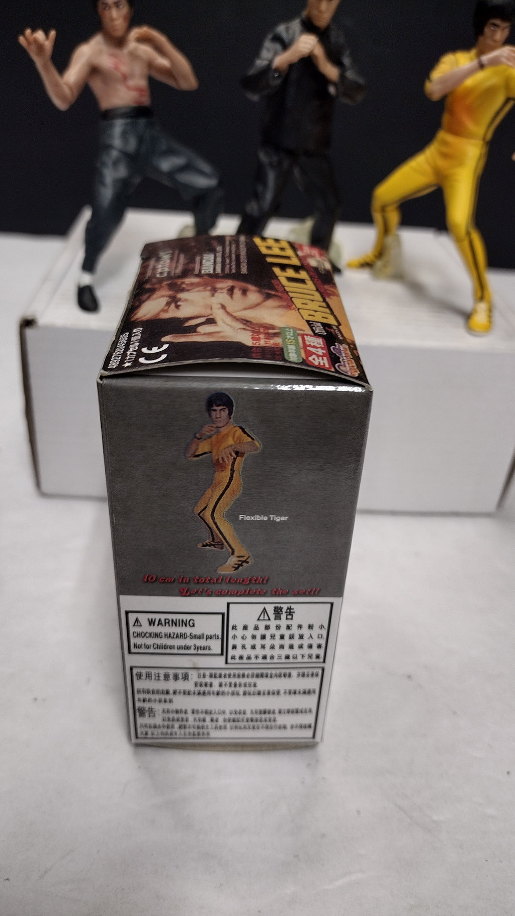 Bandai Kung Fu Masters of Legend Bruce Lee Figure Set of 4 (C. P. Tom / Official License - Loose w/ 1 Box, Missing Flying Kick Stand)