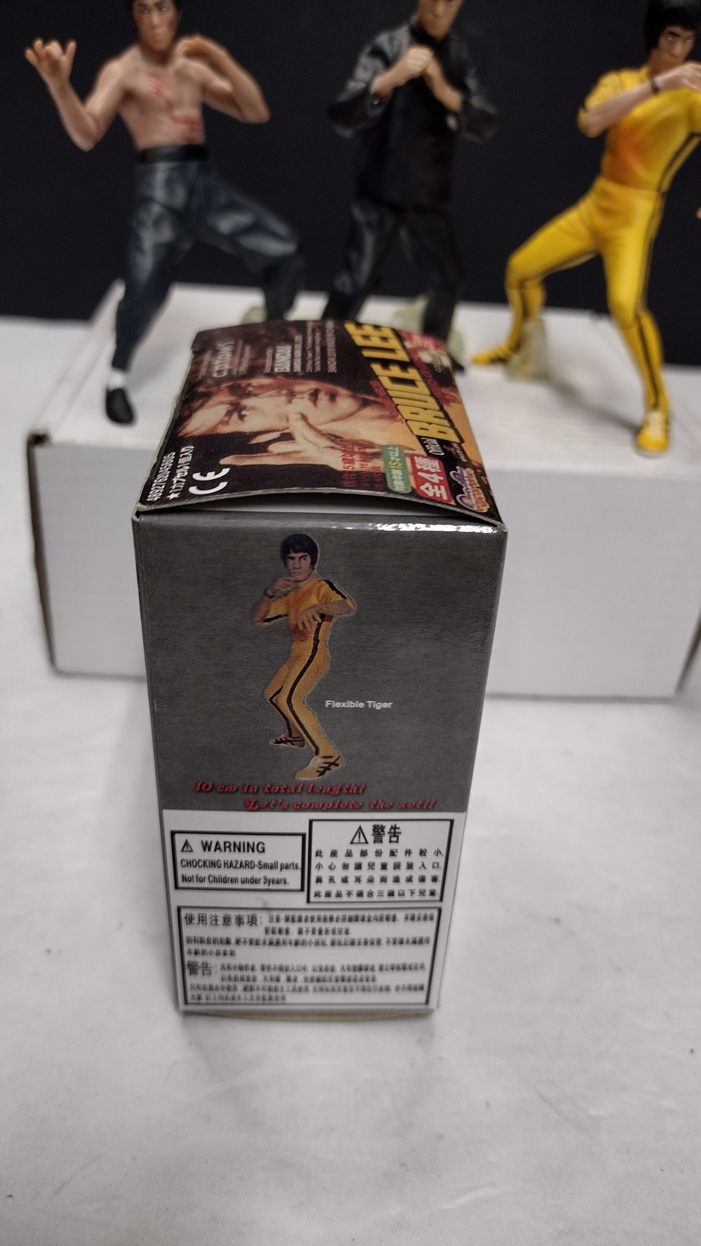 Bandai Kung Fu Masters of Legend Bruce Lee Figure Set of 4 (C. P. Tom / Official License - Loose w/ 1 Box, Missing Flying Kick Stand)