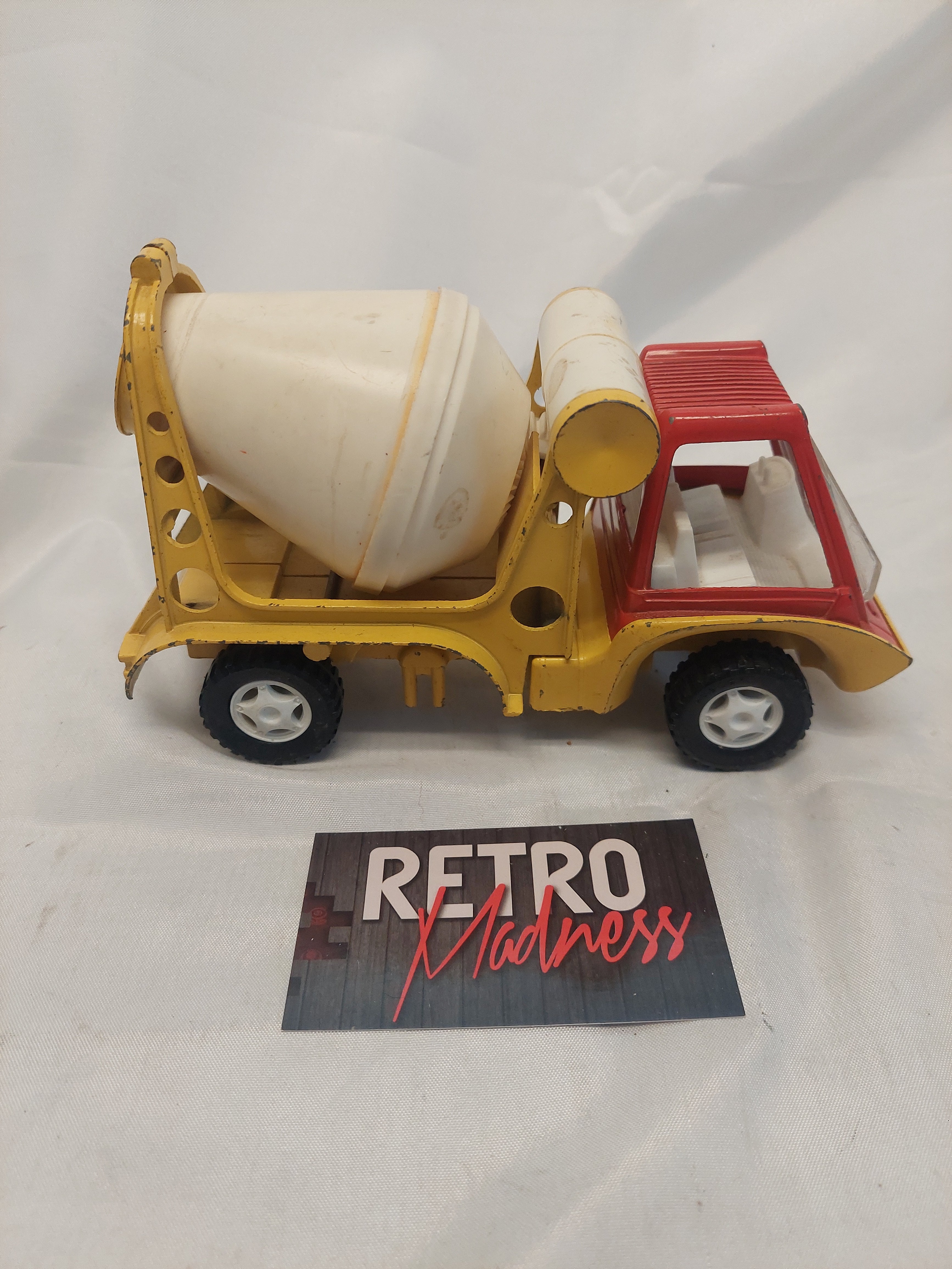 Vintage 1969 Gabriel Industries Cement Mixer Truck