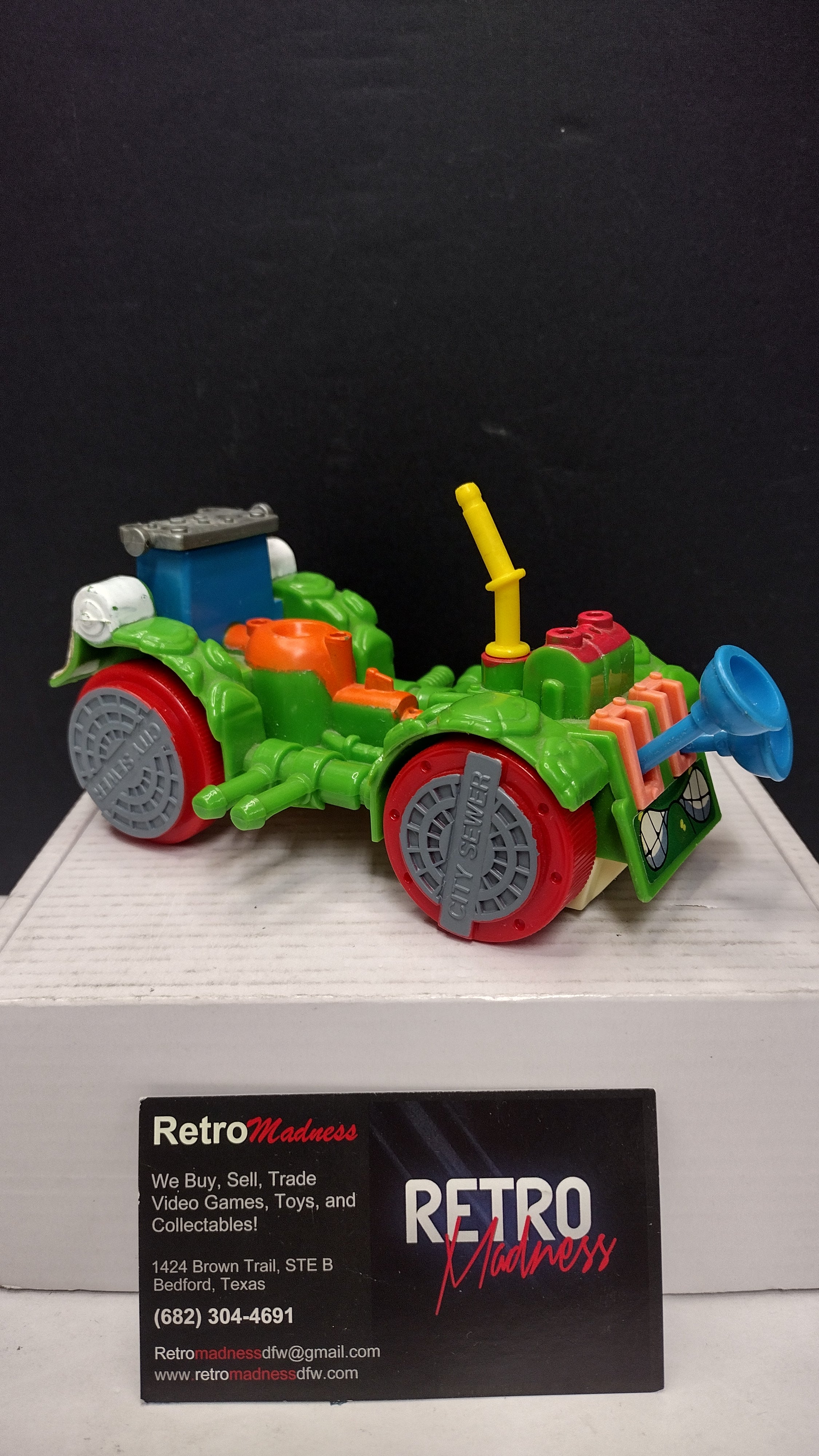 Vintage 1990 Playmates TMNT Sewer City Toilet Taxi (Used Incomplete - Works Great)