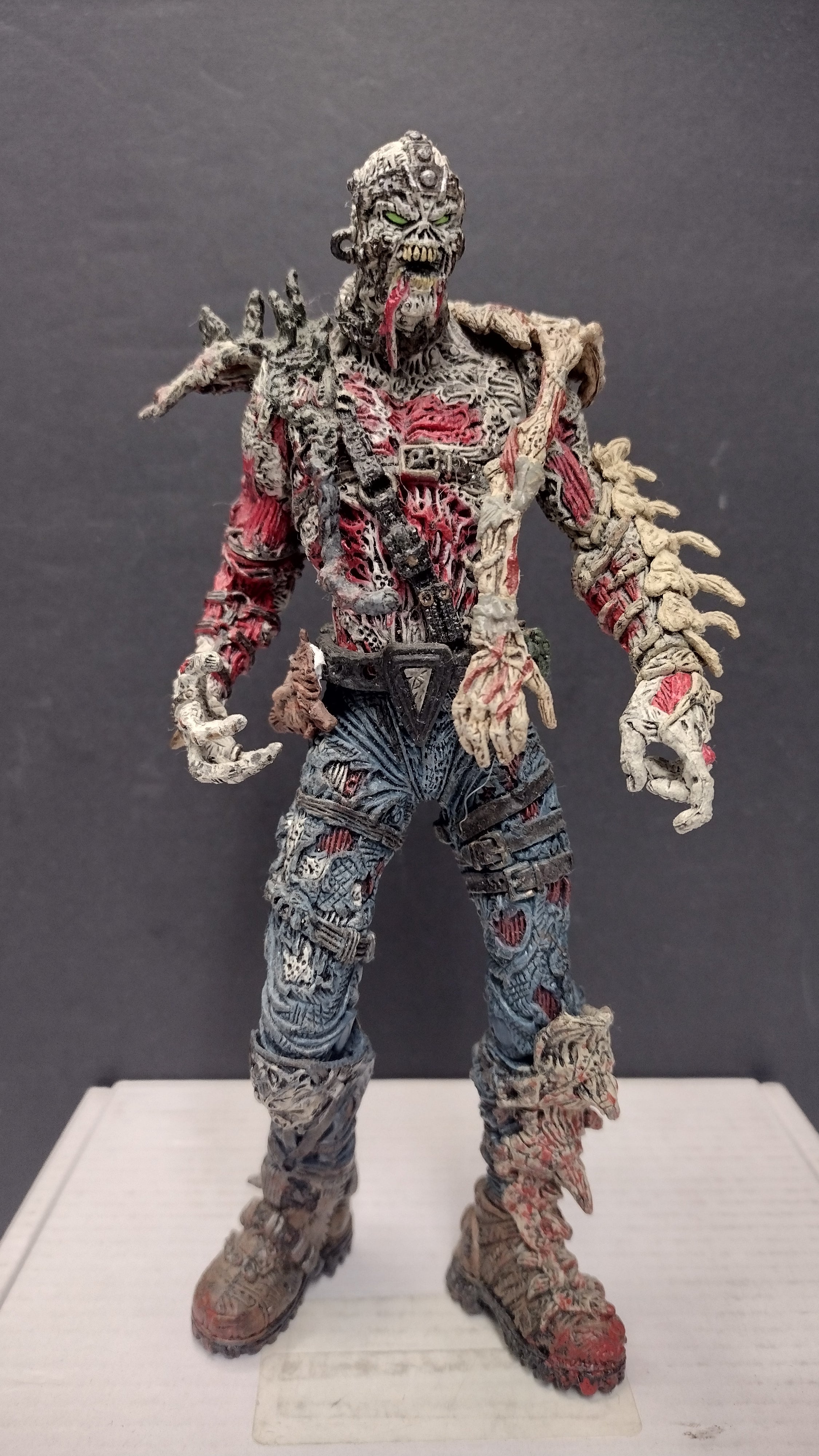 McFarlane Toys Spawn Series 13 Curse of the Spawn: Hatchet Action Figure (1/12 Scale - Loose, Great Condition w/ Shovel)