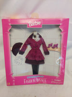 Barbie Internationale Fashion Avenue Dress and Accessories