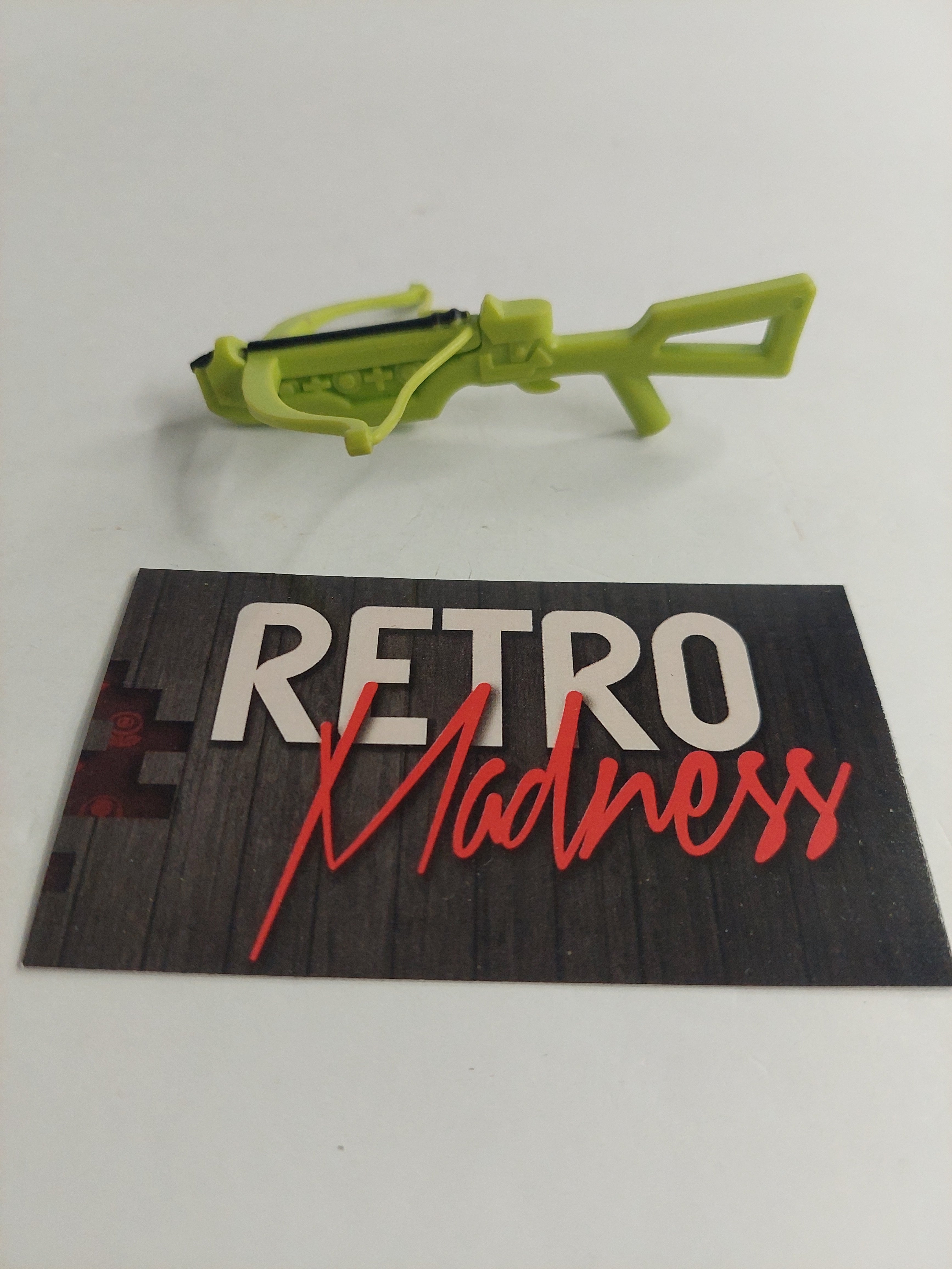 DC Multiverse Poison Ivy Batman 80th Anniversary Crossbow Accessory