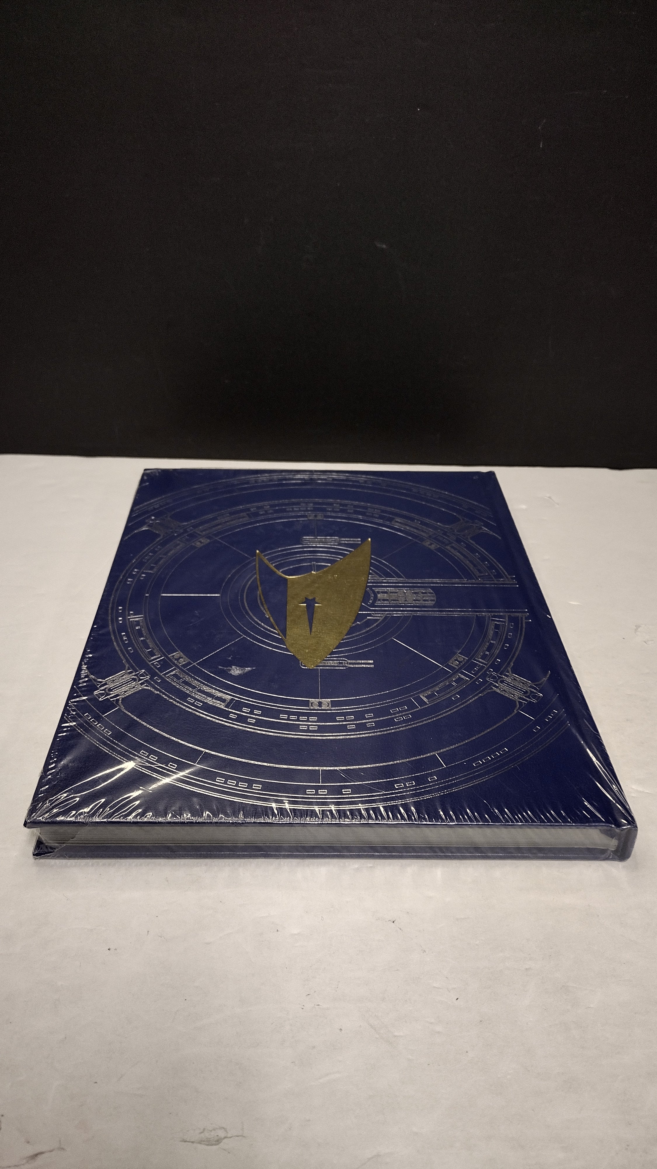 Star Trek Adventures: Discovery Campaign Guide Collector's Edition RPG Book (Modiphius - Brand New & Factory Sealed)