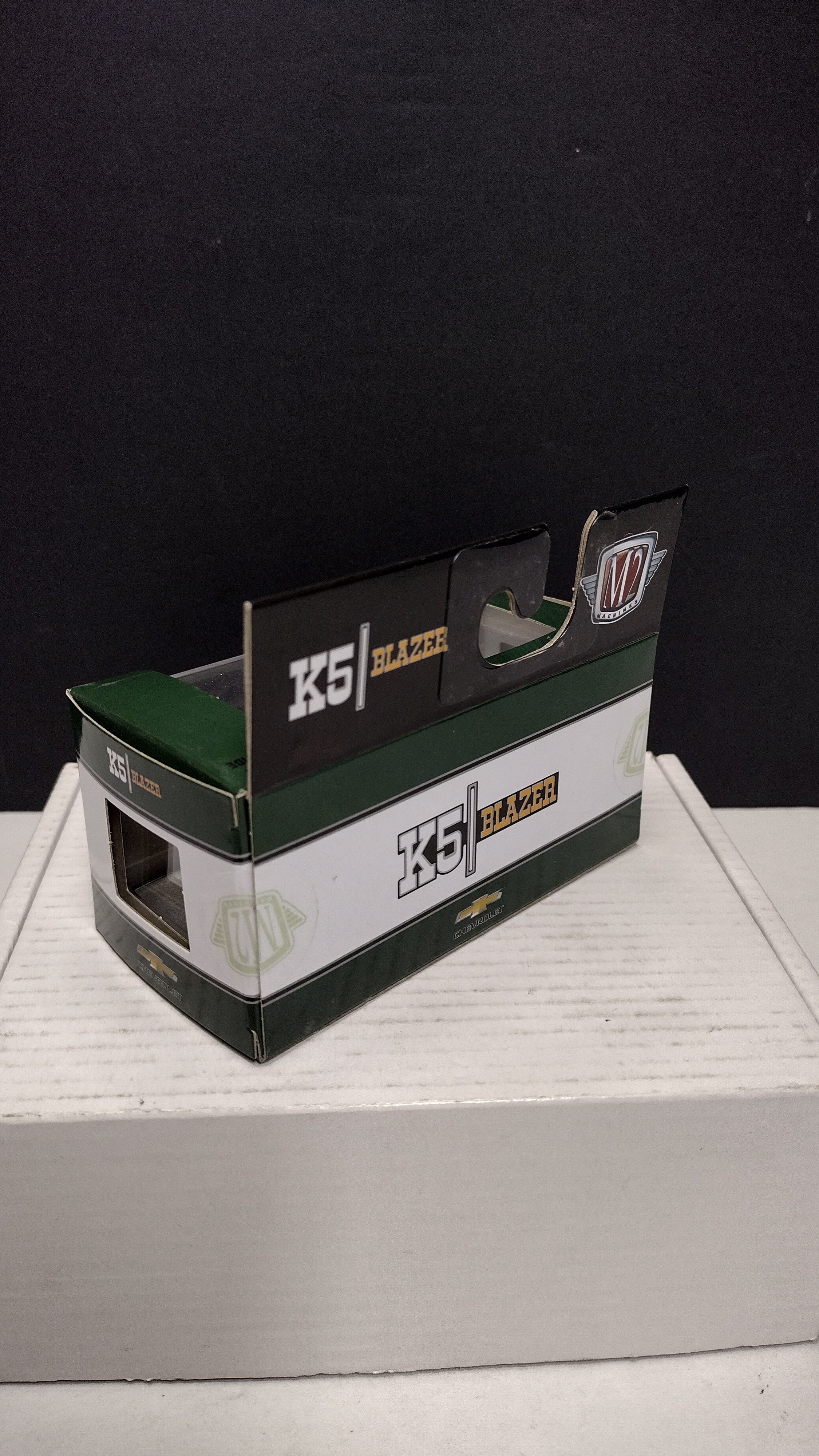 Modern 2020s M2 Machines 1974 Chevrolet K5 Blazer 1:64 (New in Acrylic Box - Factory Sealed)