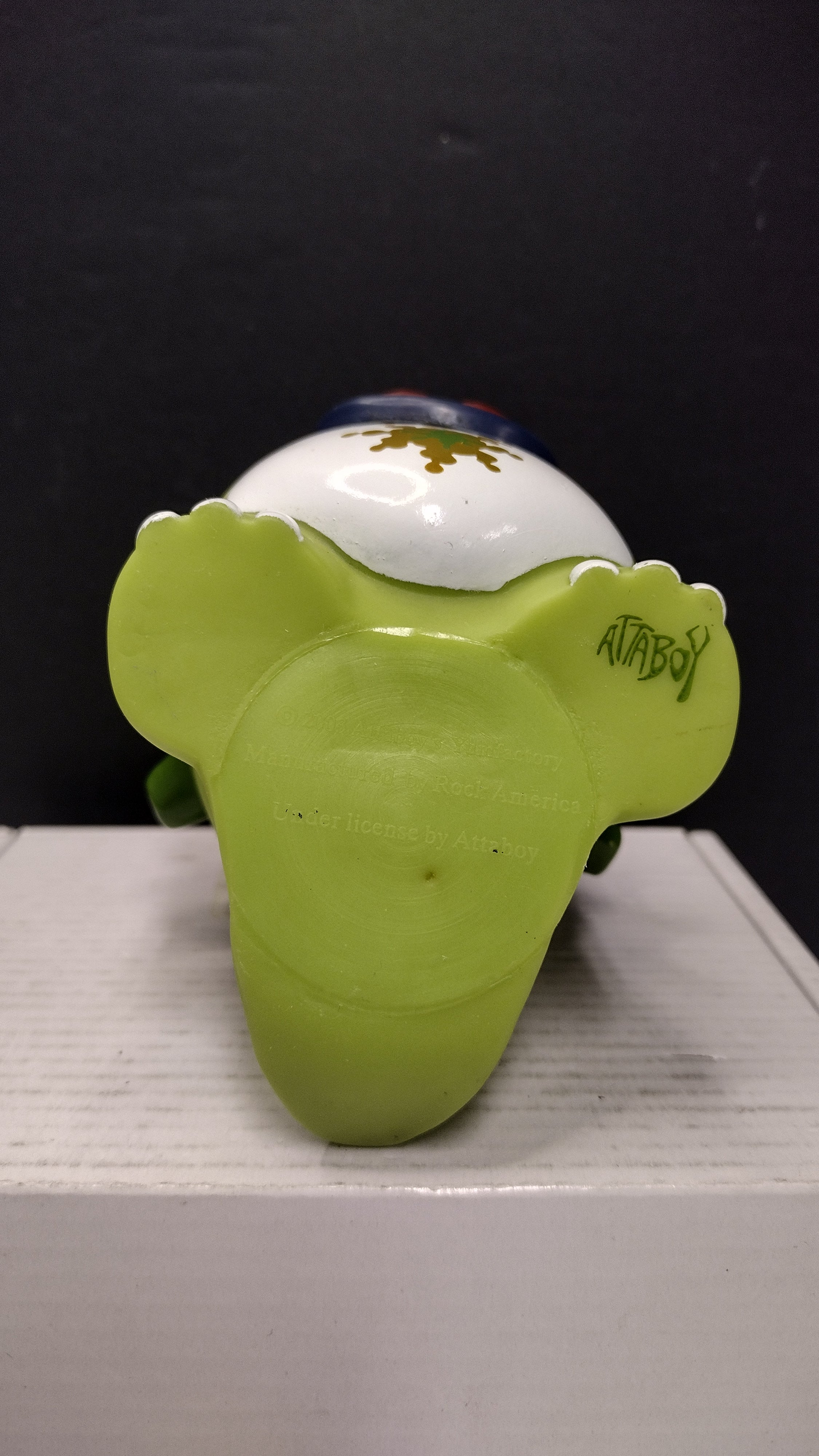 Attaboy The Axtrx "Nubbed Creature" Designer Vinyl Art Toy (Rock America - Loose w/ 1 Mouth Accessory)