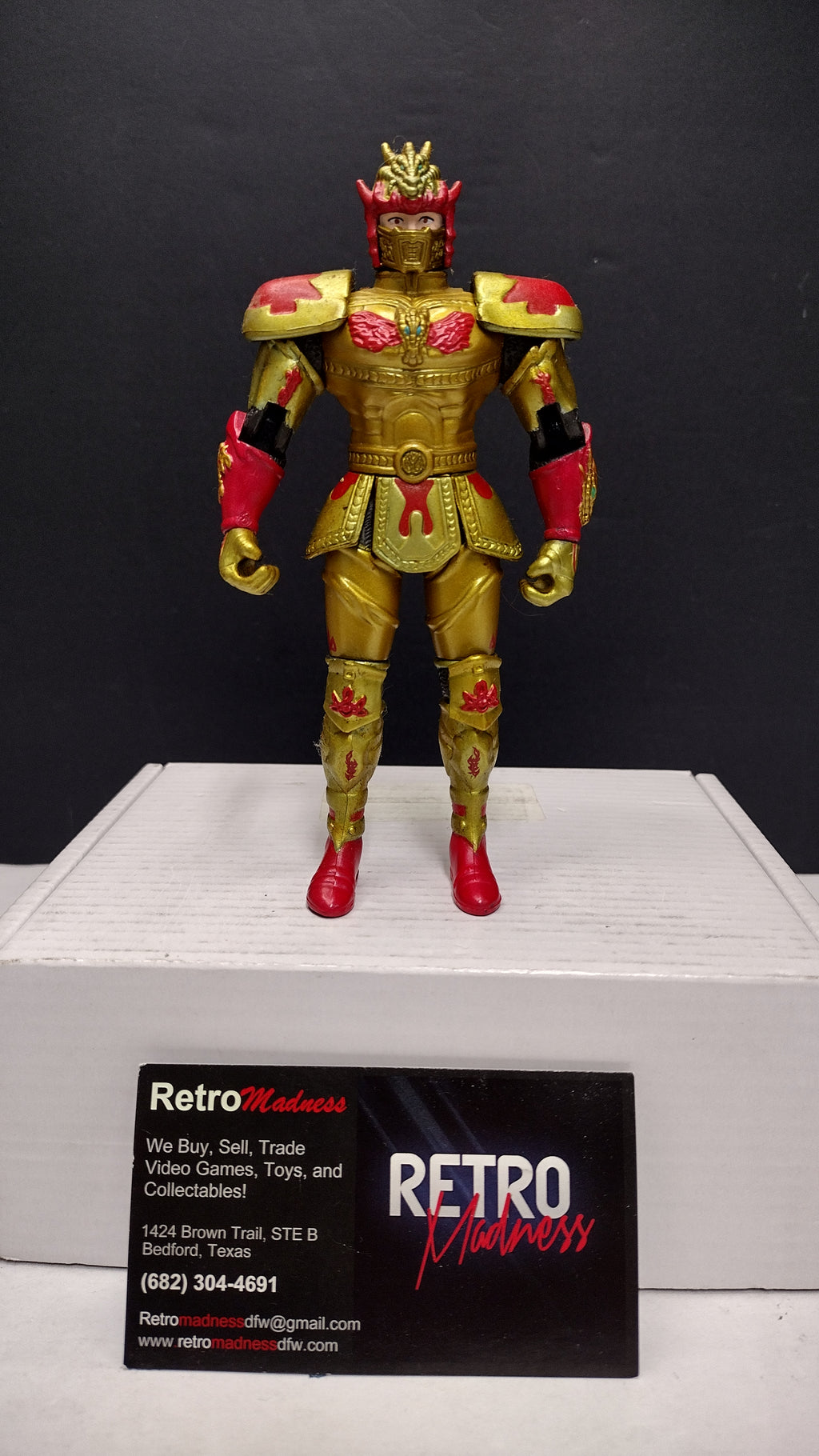 Vintage 1998 Saban's Bandai Mystic Knights of Tir Na Nog Rohan (Loose with Great Hall Castle Pop-Up)