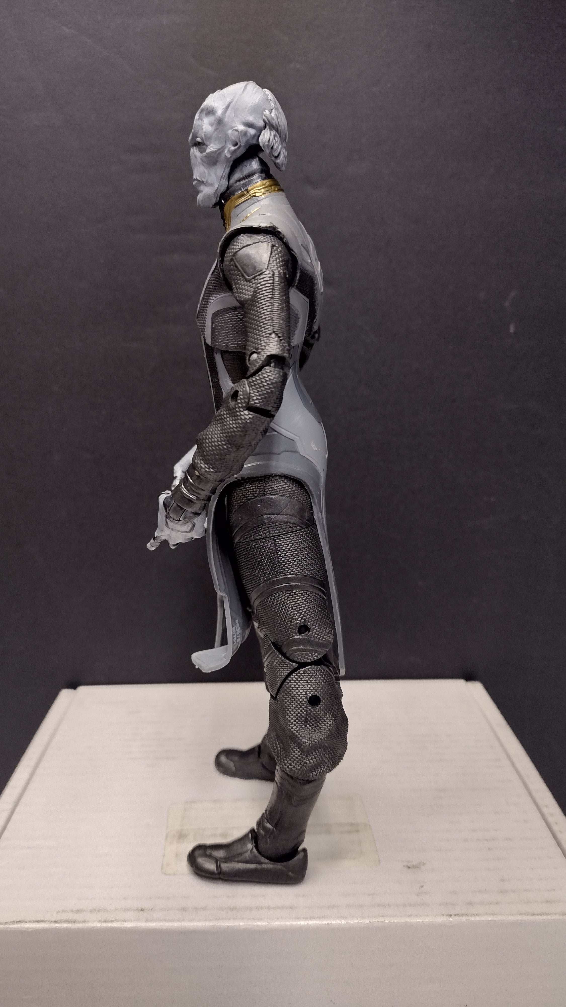 Hasbro Marvel Legends Avengers: Endgame Ebony Maw Action Figure (6-Inch Scale - Loose, Great Condition)