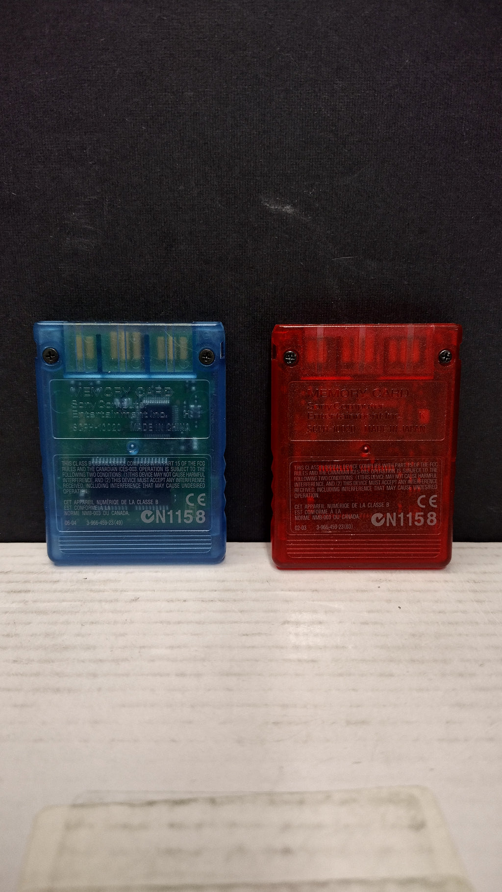 Official Sony PlayStation 2 8MB Memory Card Set - Crimson Red & Island Blue (SCPH-10020 - Tested & Working)