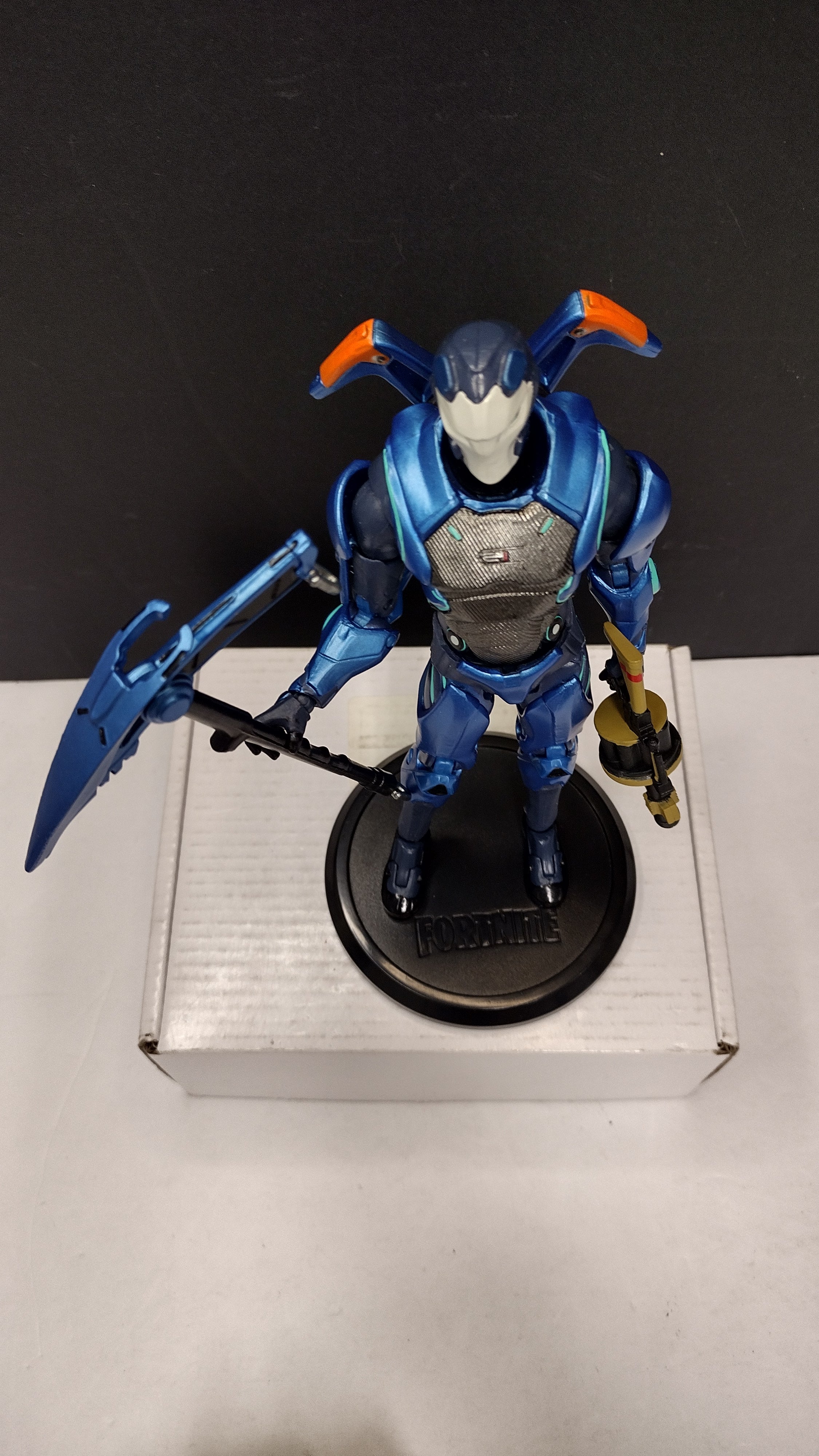 2019 McFarlane Toys Fortnite Series 1 Carbide 7" Premium Action Figure (Loose & Complete)