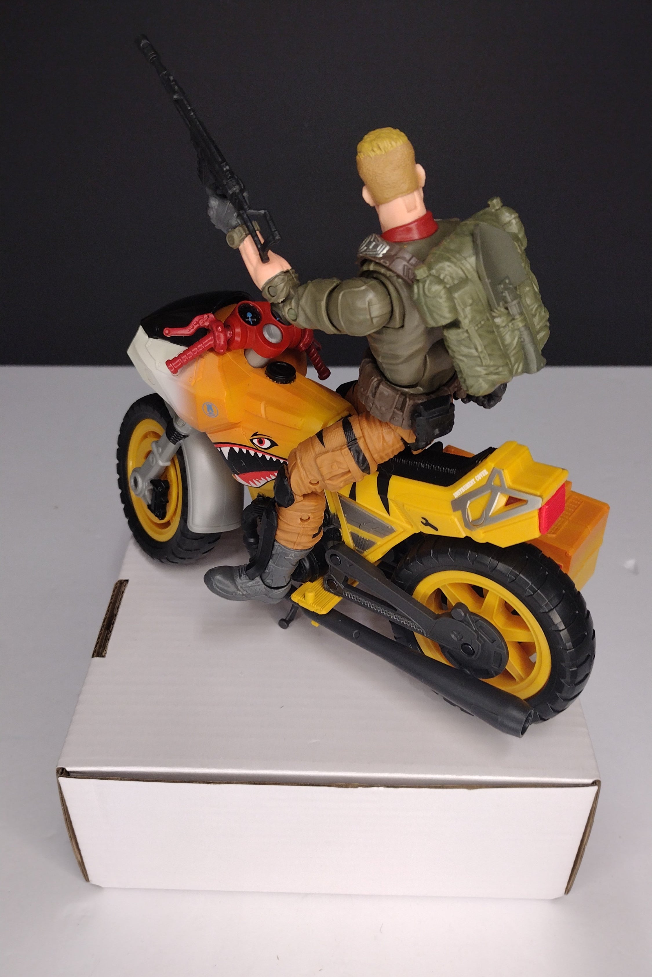 G.I. Joe Classified Series #40 Tiger Force Duke with RAM Cycle