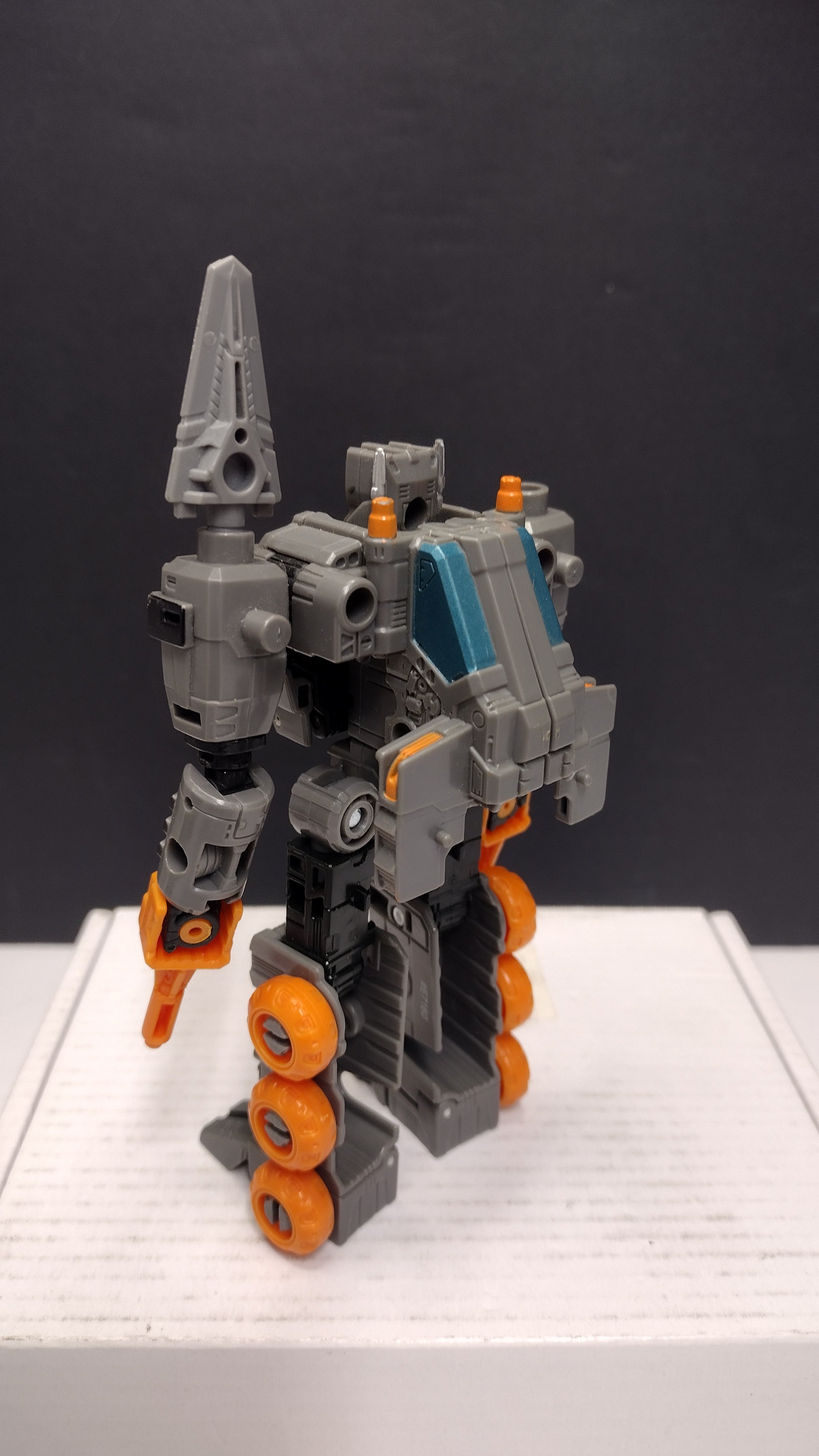 Hasbro Transformers Earthrise War for Cybertron Fasttrack (Complete - Loose)