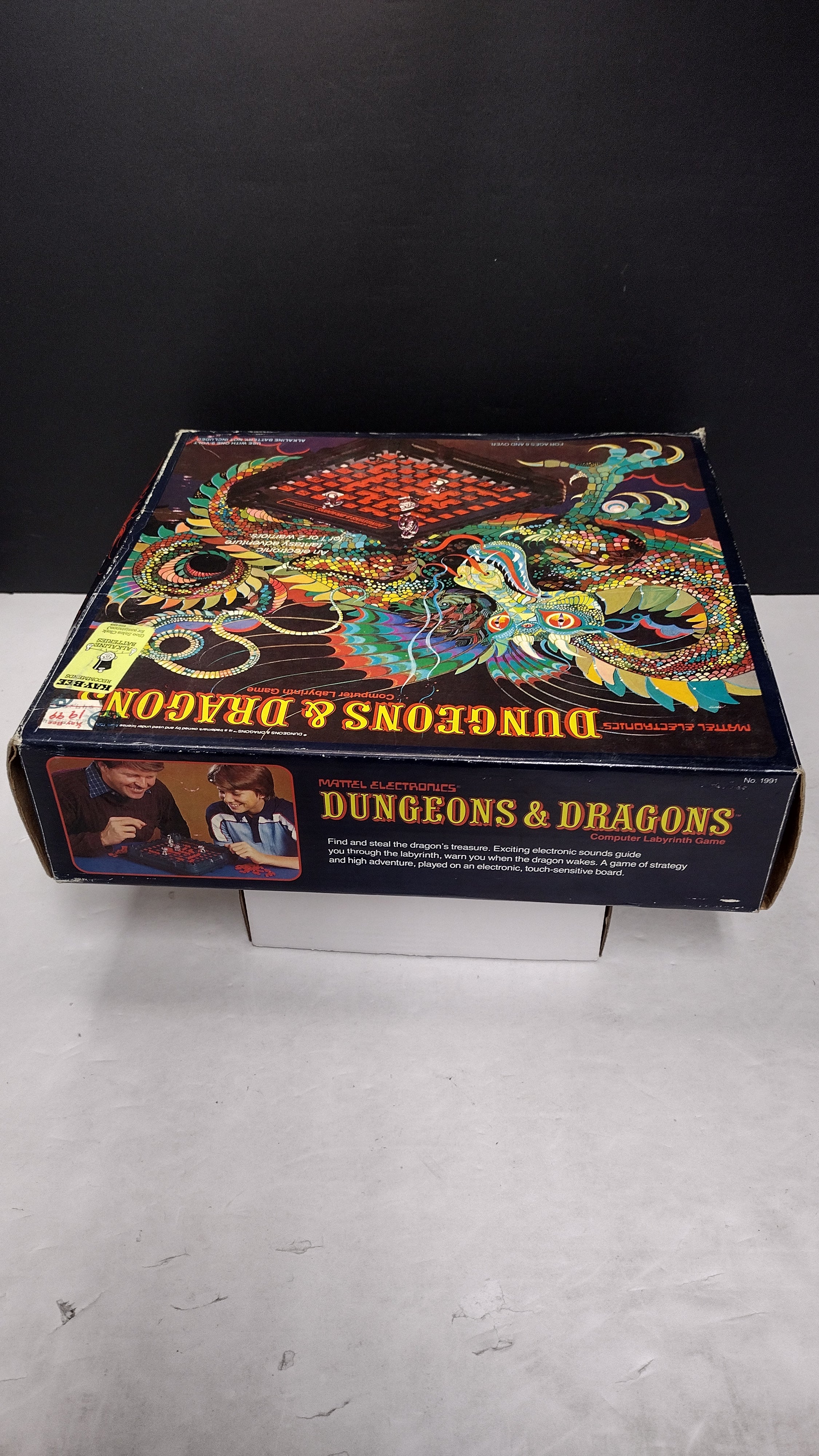 Vintage 1980 Mattel Electronics Dungeons & Dragons Computer Labyrinth Game (100% Complete with Box & Cards)