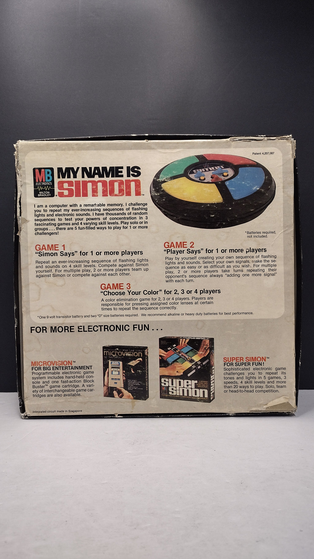 Vintage 1978 Milton Bradley Simon Electronic Memory Game (Complete with Box - Tested & Working)