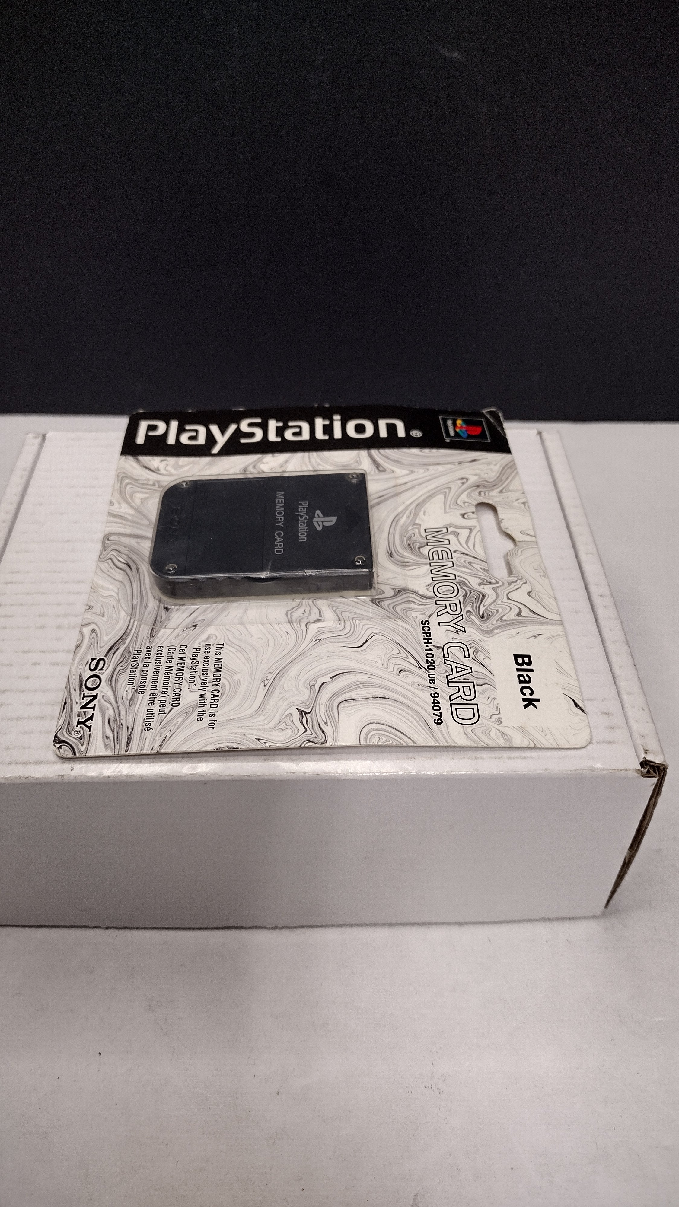 Official Sony PlayStation 1 Memory Card - Black (Model SCPH-1020 / 94079 - Brand New & Factory Sealed)