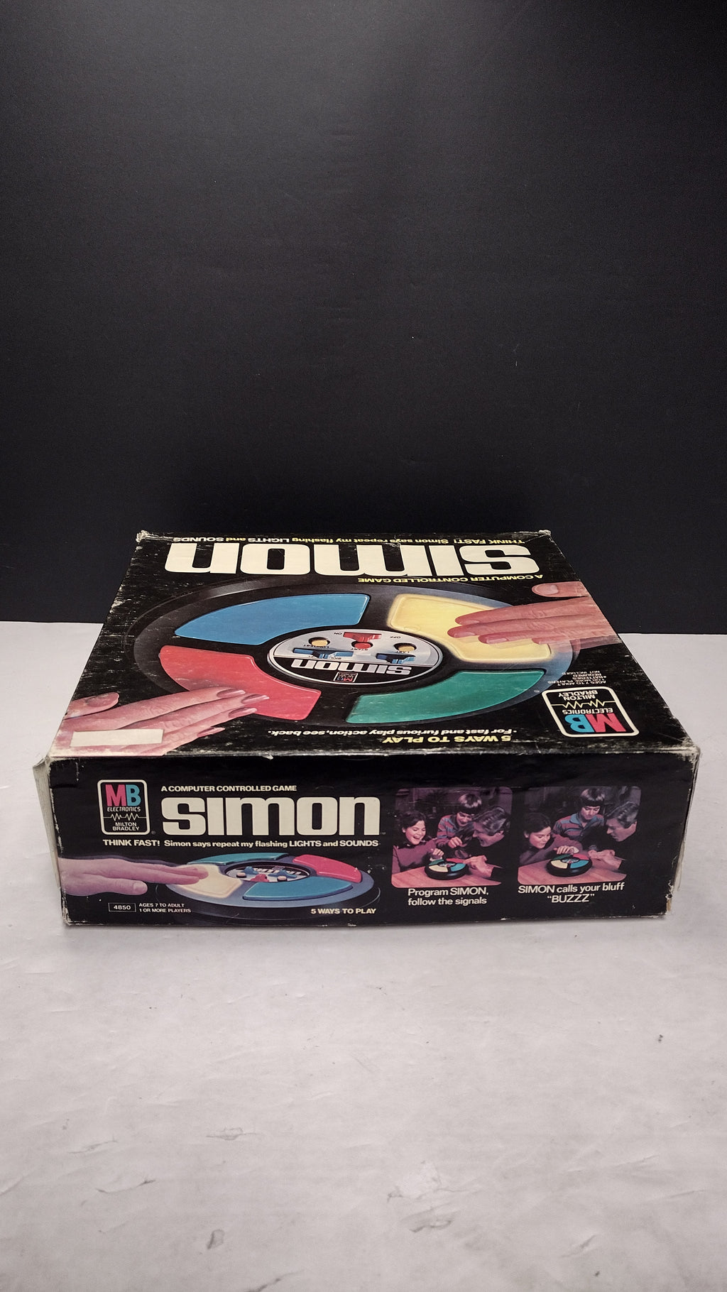 Vintage 1978 Milton Bradley Simon Electronic Memory Game (Complete with Box - Tested & Working)