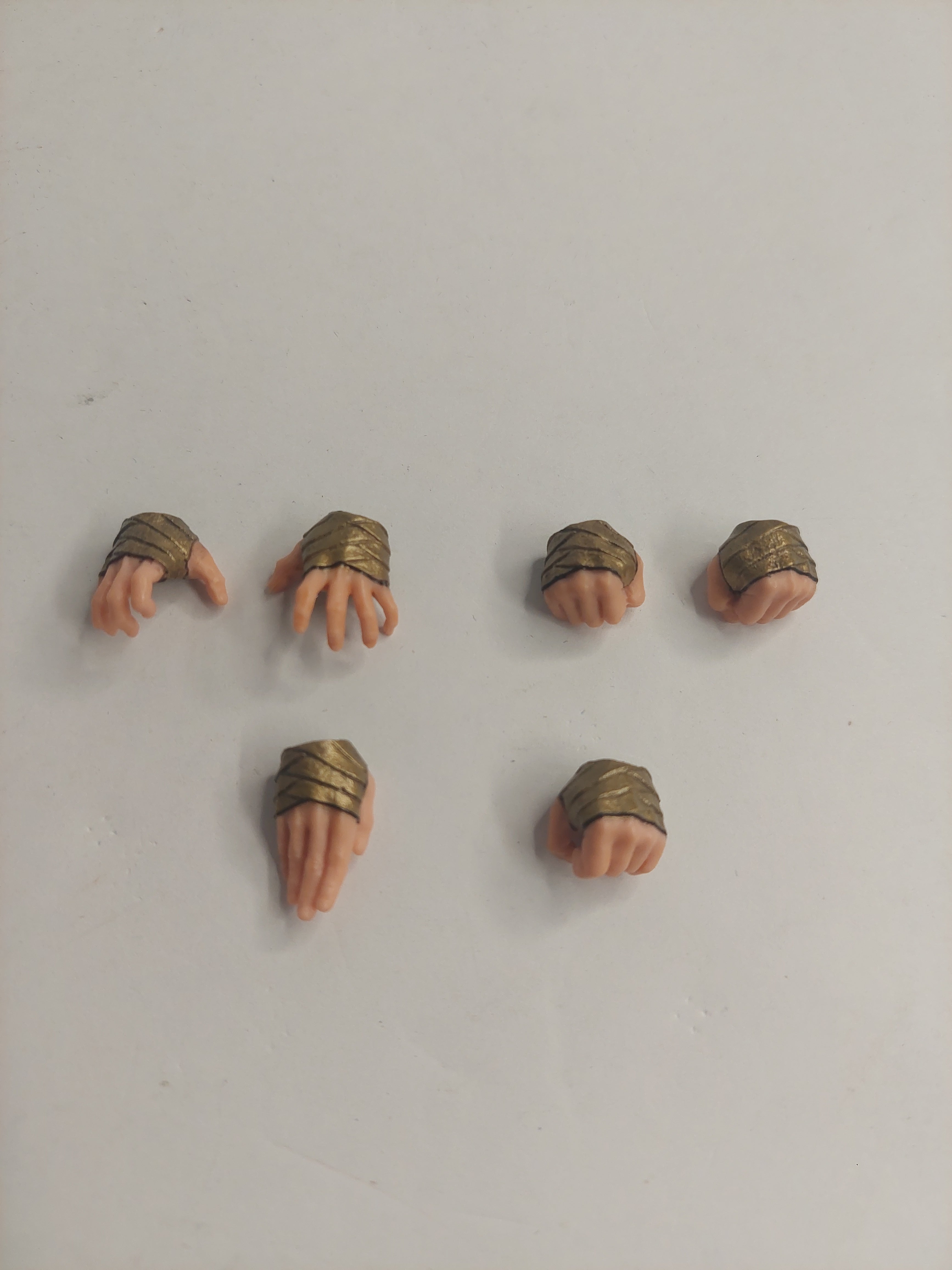 Mezco DC Justice League Aquaman Hands Lot